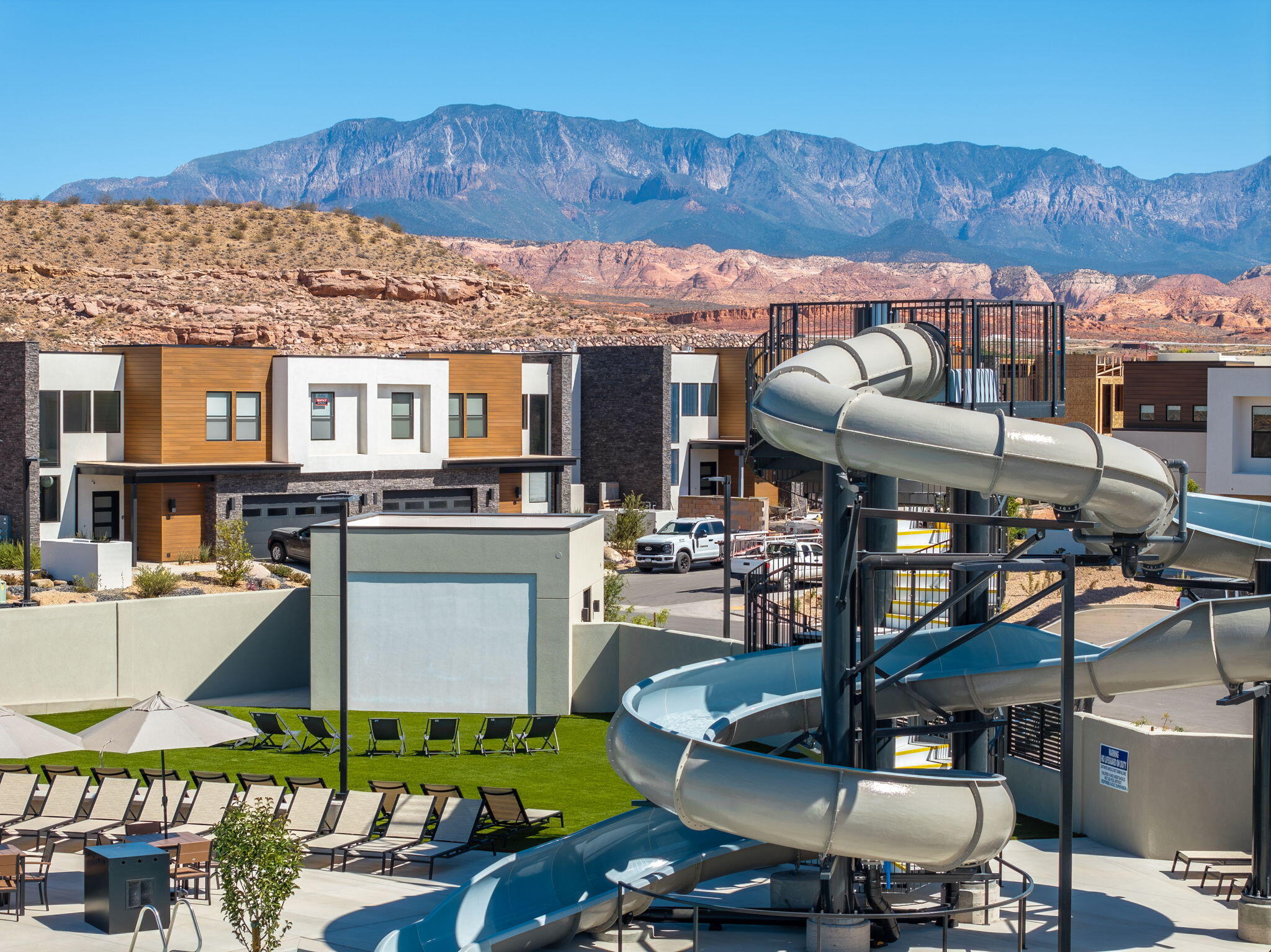 CLUB AT CORAL CANYON - Residential
