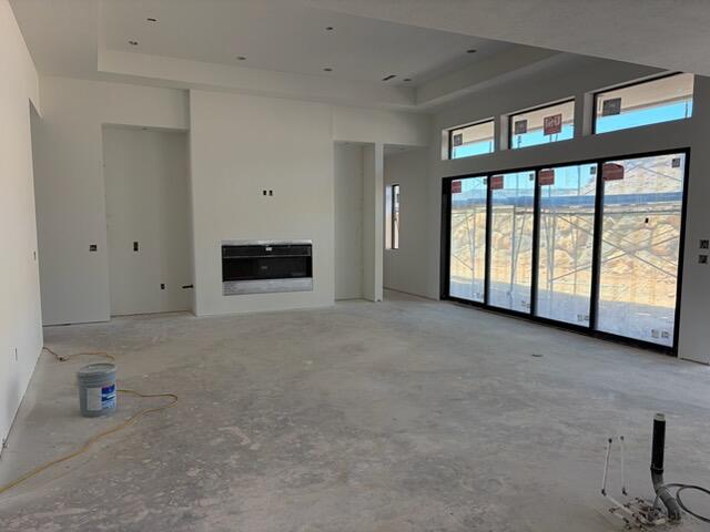 CLUB AT CORAL CANYON - Residential
