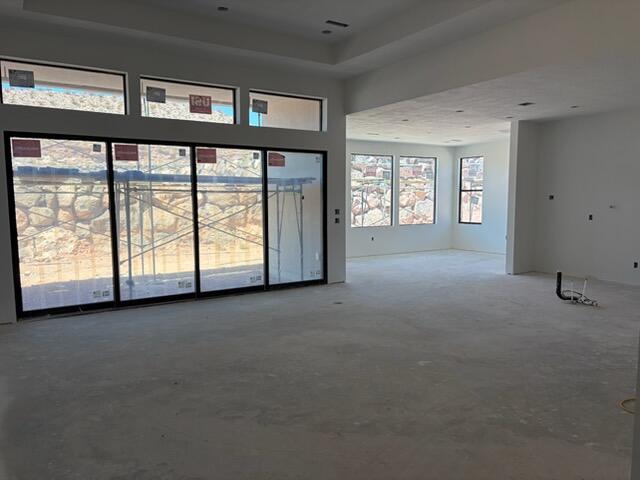 CLUB AT CORAL CANYON - Residential
