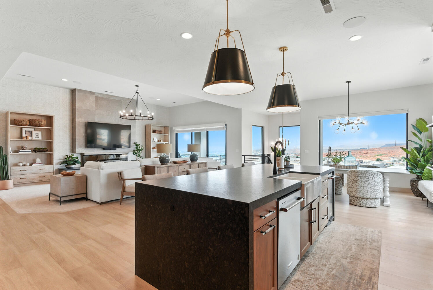 GRAND HEIGHTS - Residential