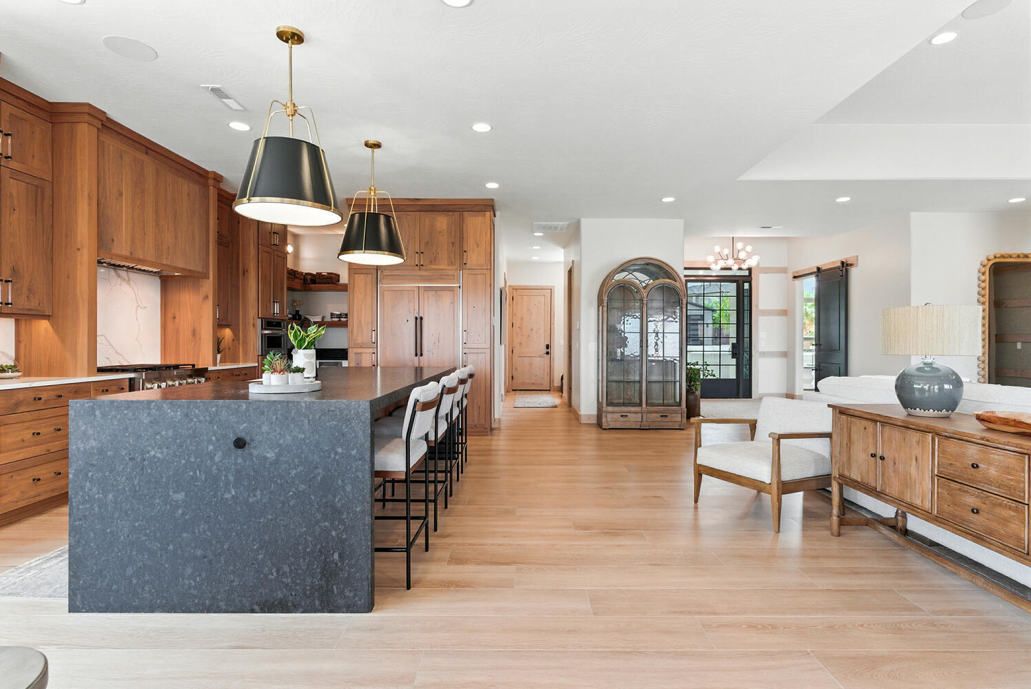 GRAND HEIGHTS - Residential
