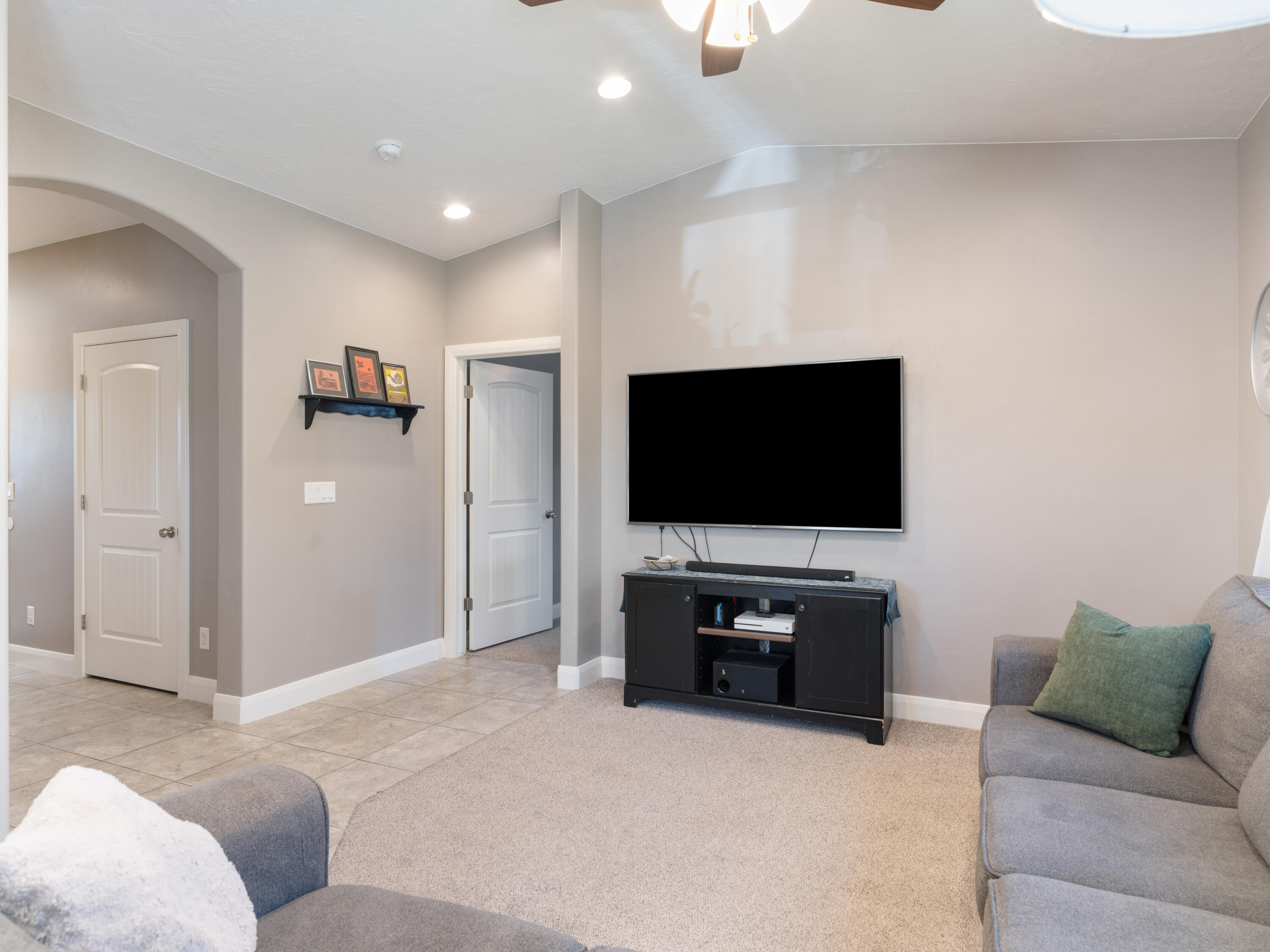 ZIONS GATE ESTATES - Residential