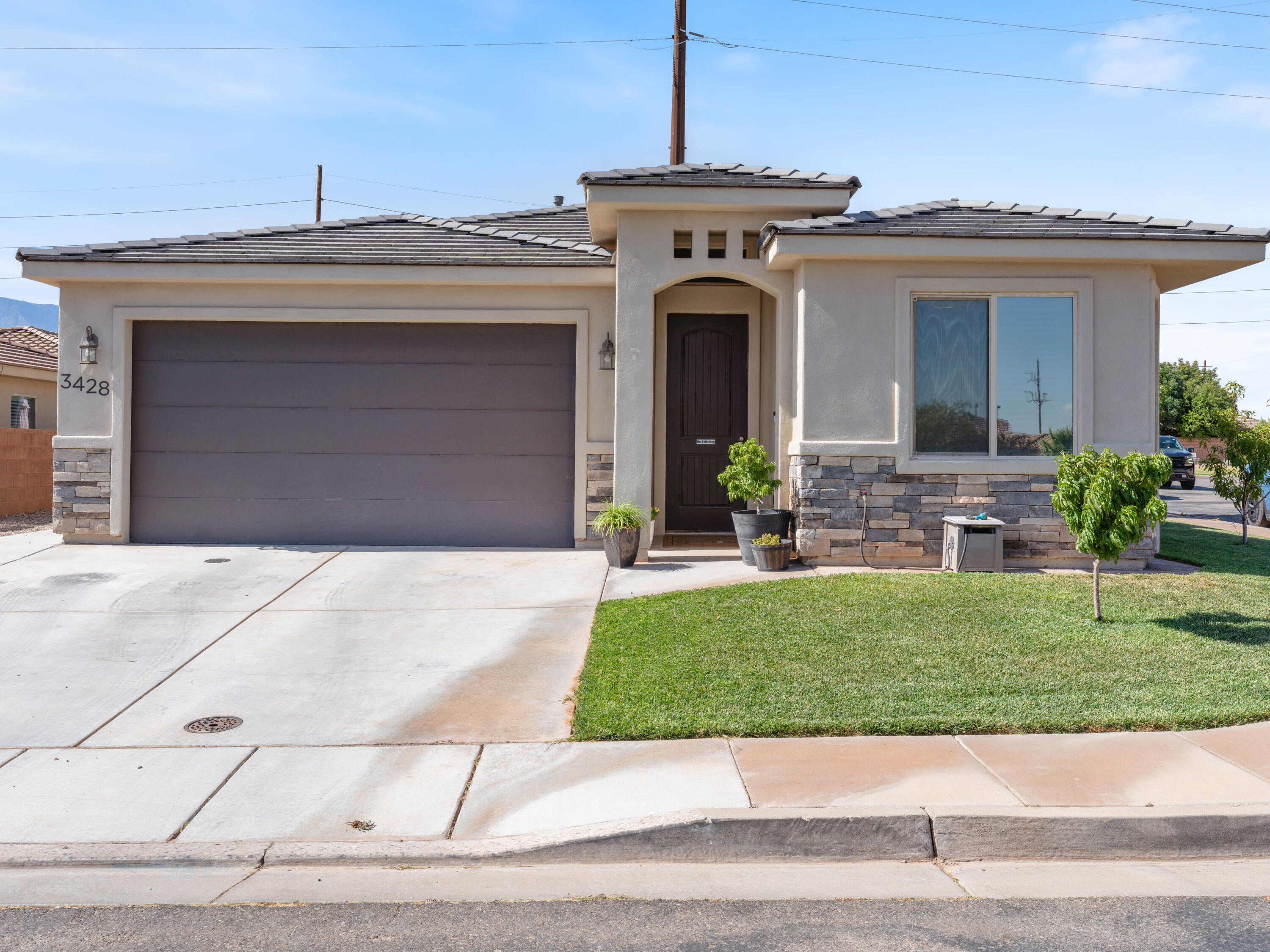 ZIONS GATE ESTATES - Residential