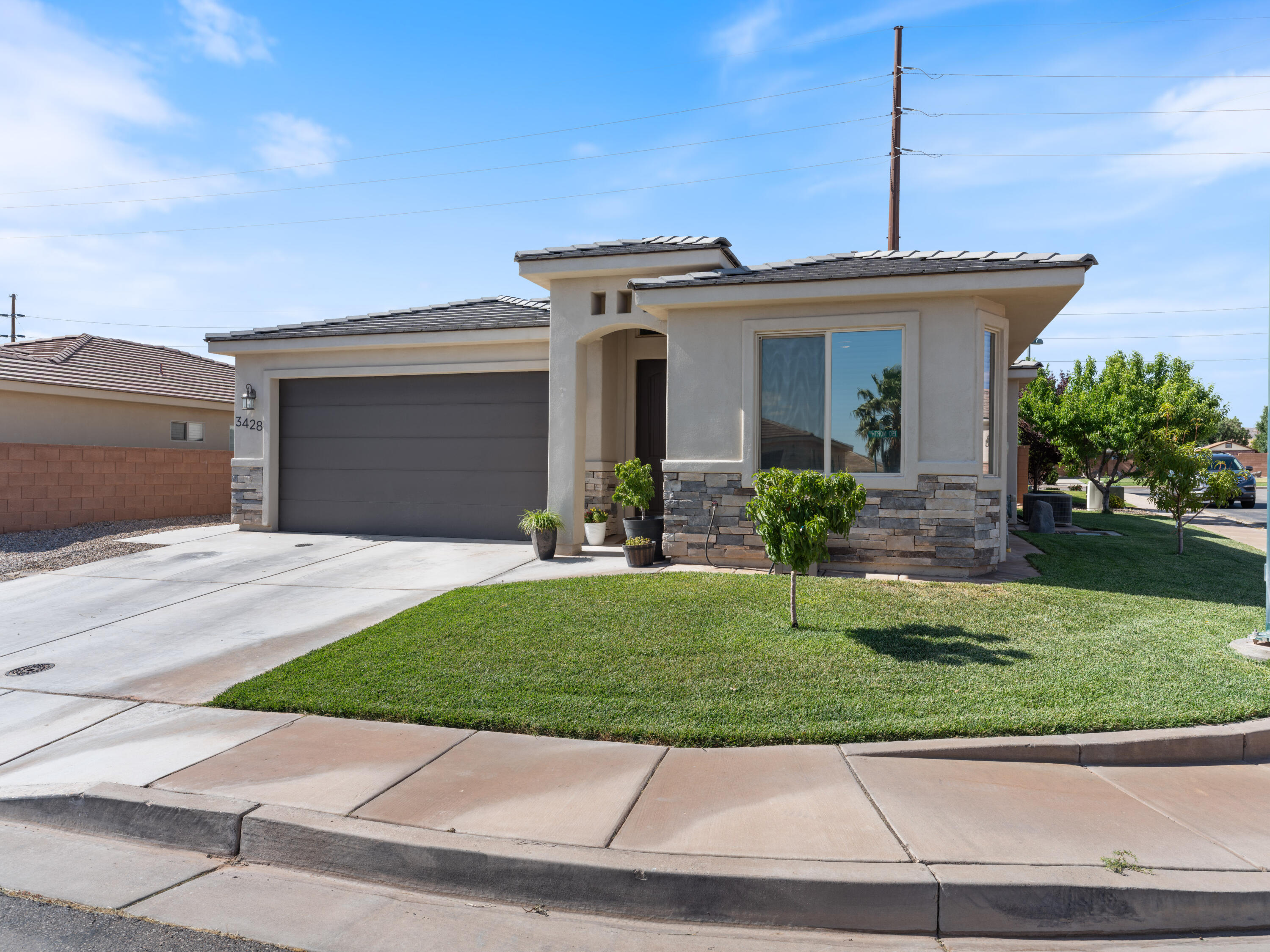 ZIONS GATE ESTATES - Residential