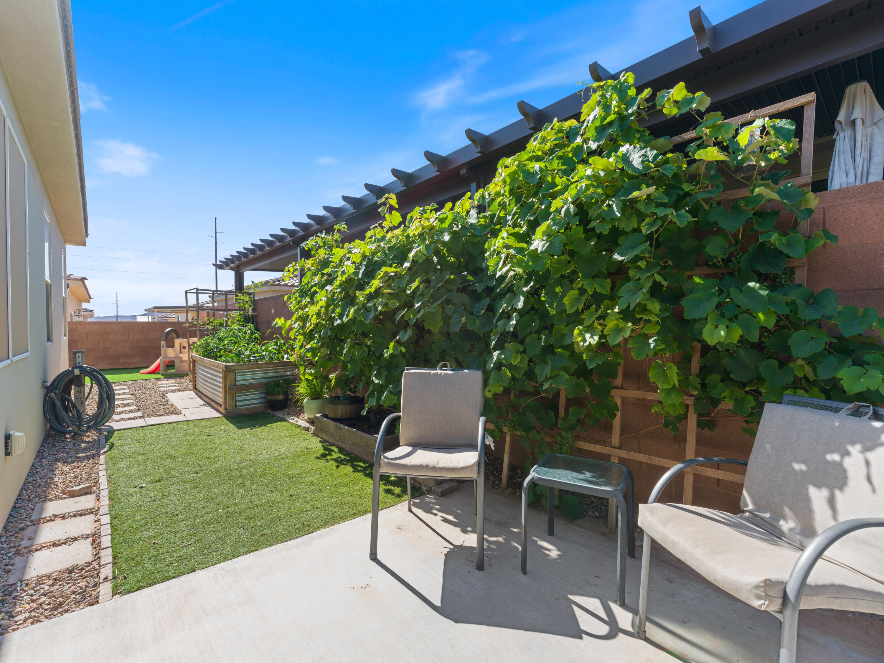 ZIONS GATE ESTATES - Residential