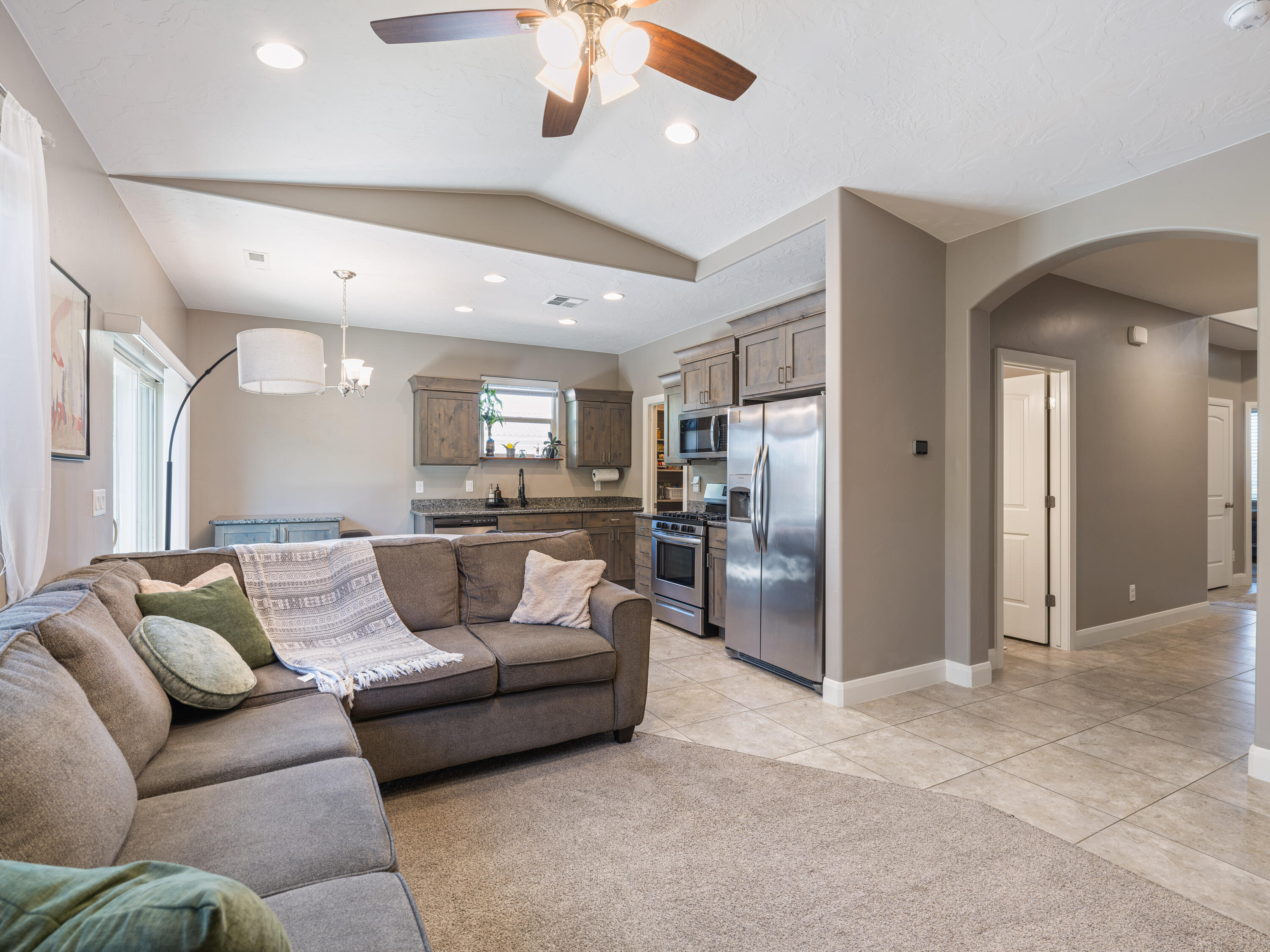 ZIONS GATE ESTATES - Residential