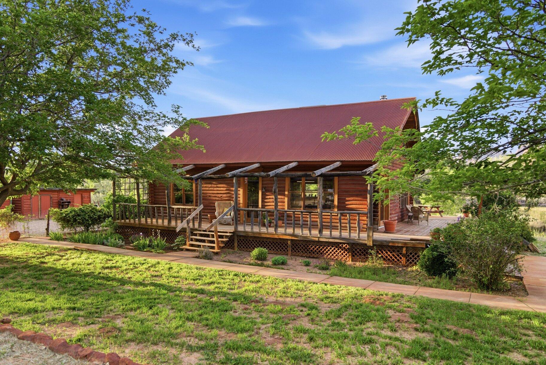 ROCKVILLE TOWNSITE - Residential