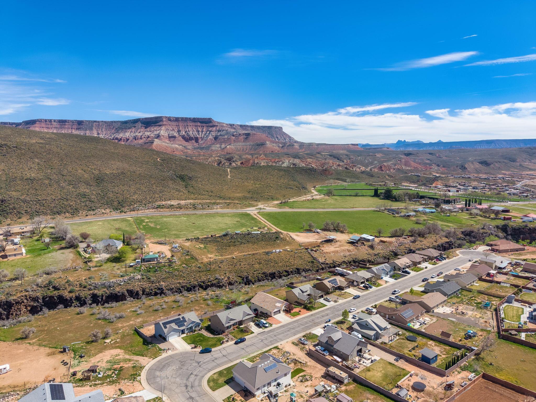 ALMOND HEIGHTS PARK - Residential