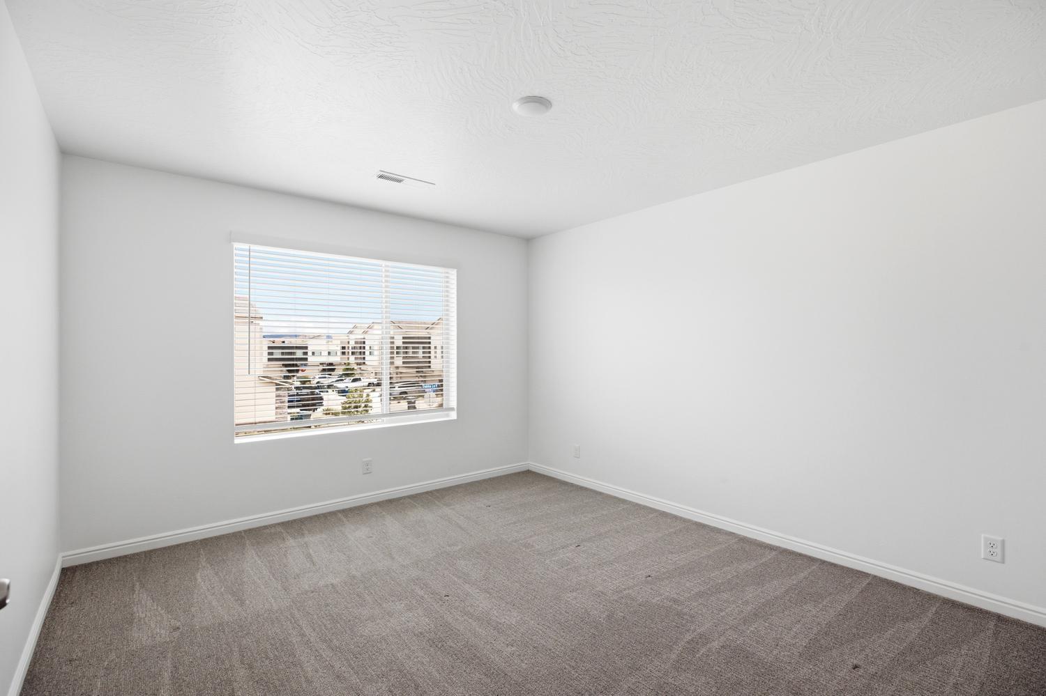 DESERT COLOR AUBURN HILLS - Residential