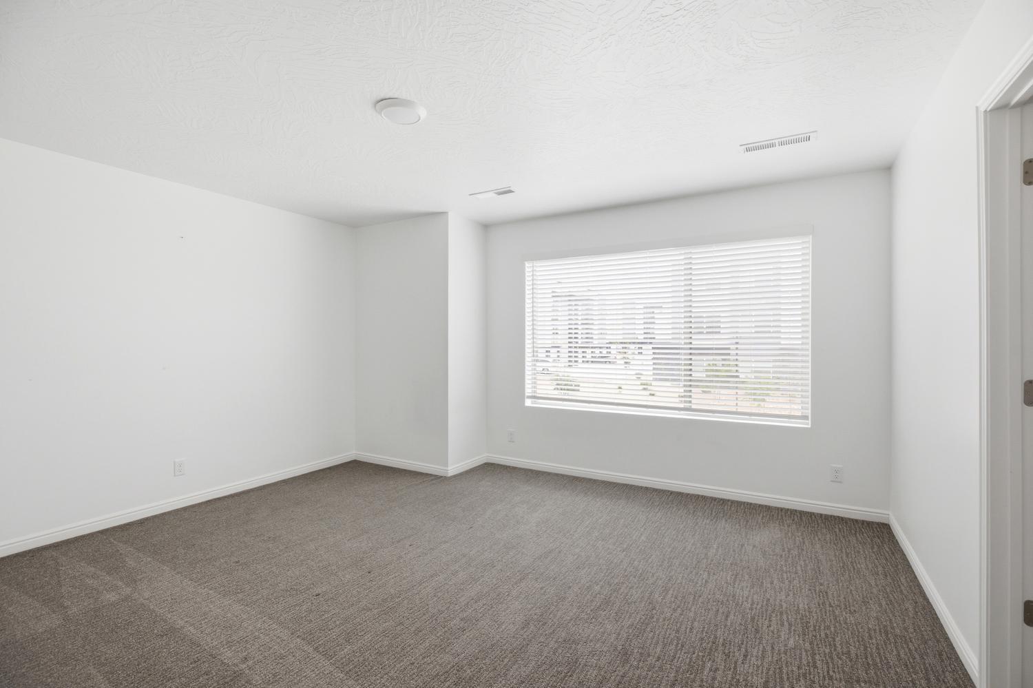 DESERT COLOR AUBURN HILLS - Residential