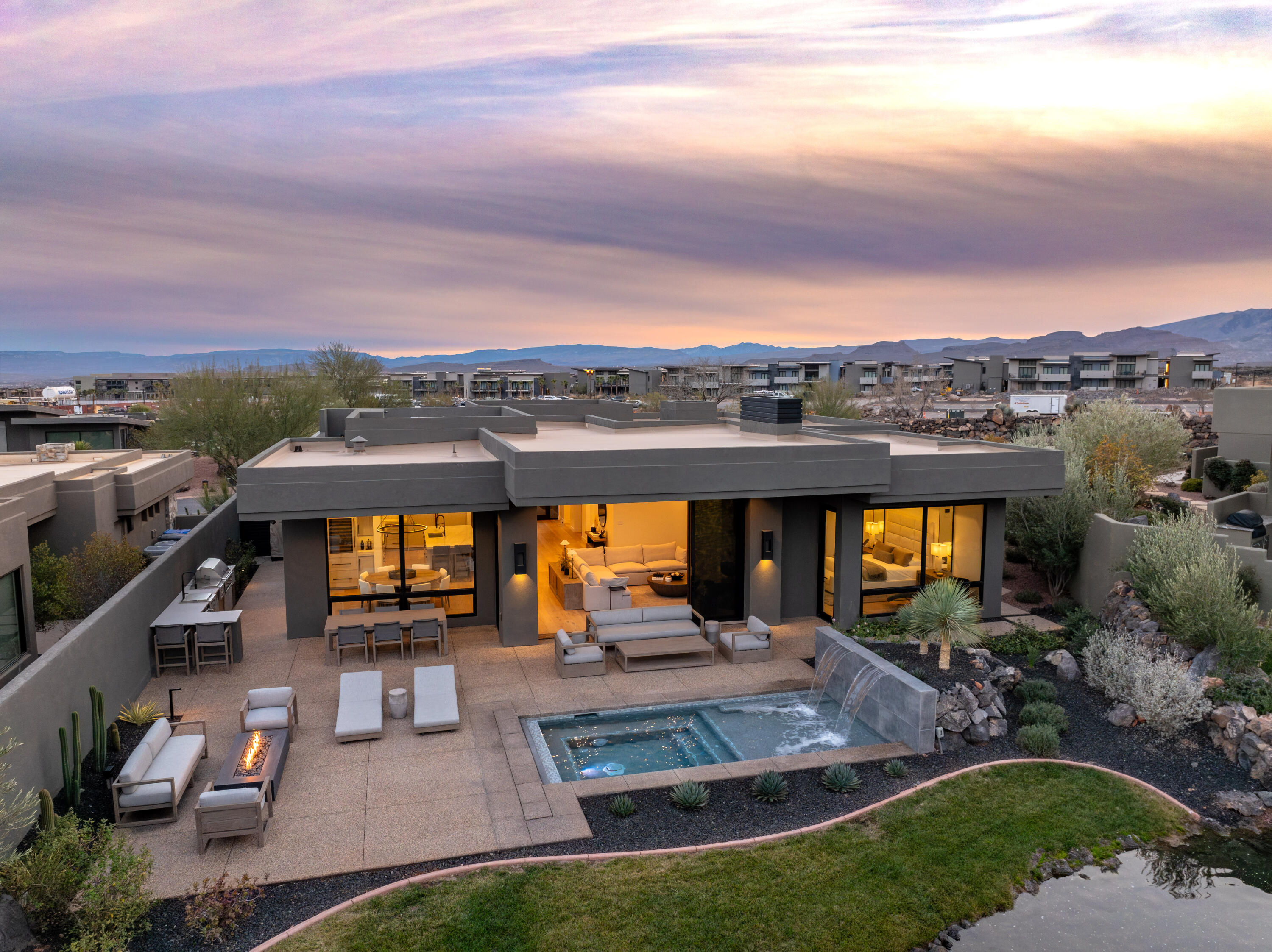 ENTRADA RESERVE AT SNOW CANYON PATIO HOMES - Residential