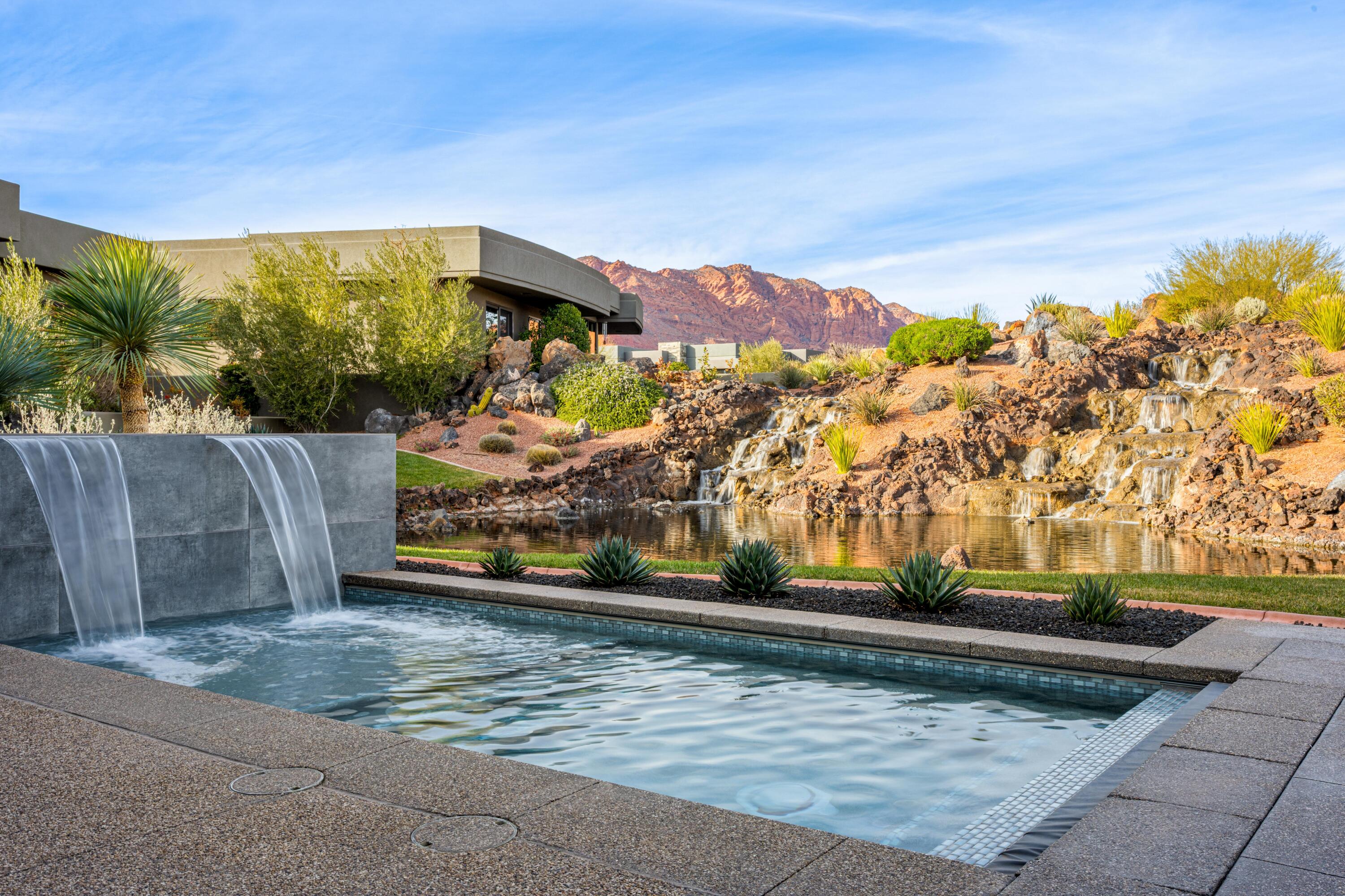 ENTRADA RESERVE AT SNOW CANYON PATIO HOMES - Residential