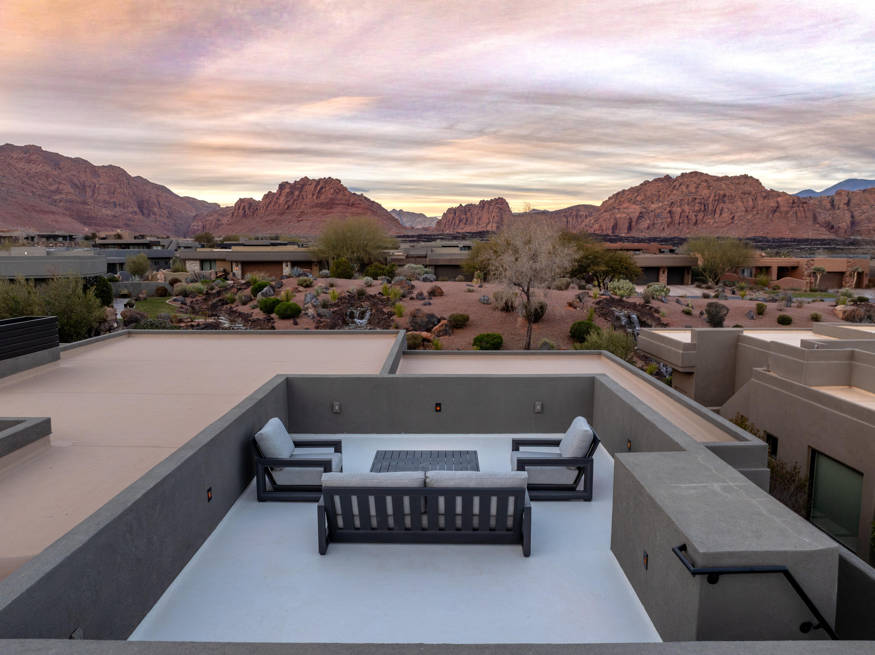 ENTRADA RESERVE AT SNOW CANYON PATIO HOMES - Residential
