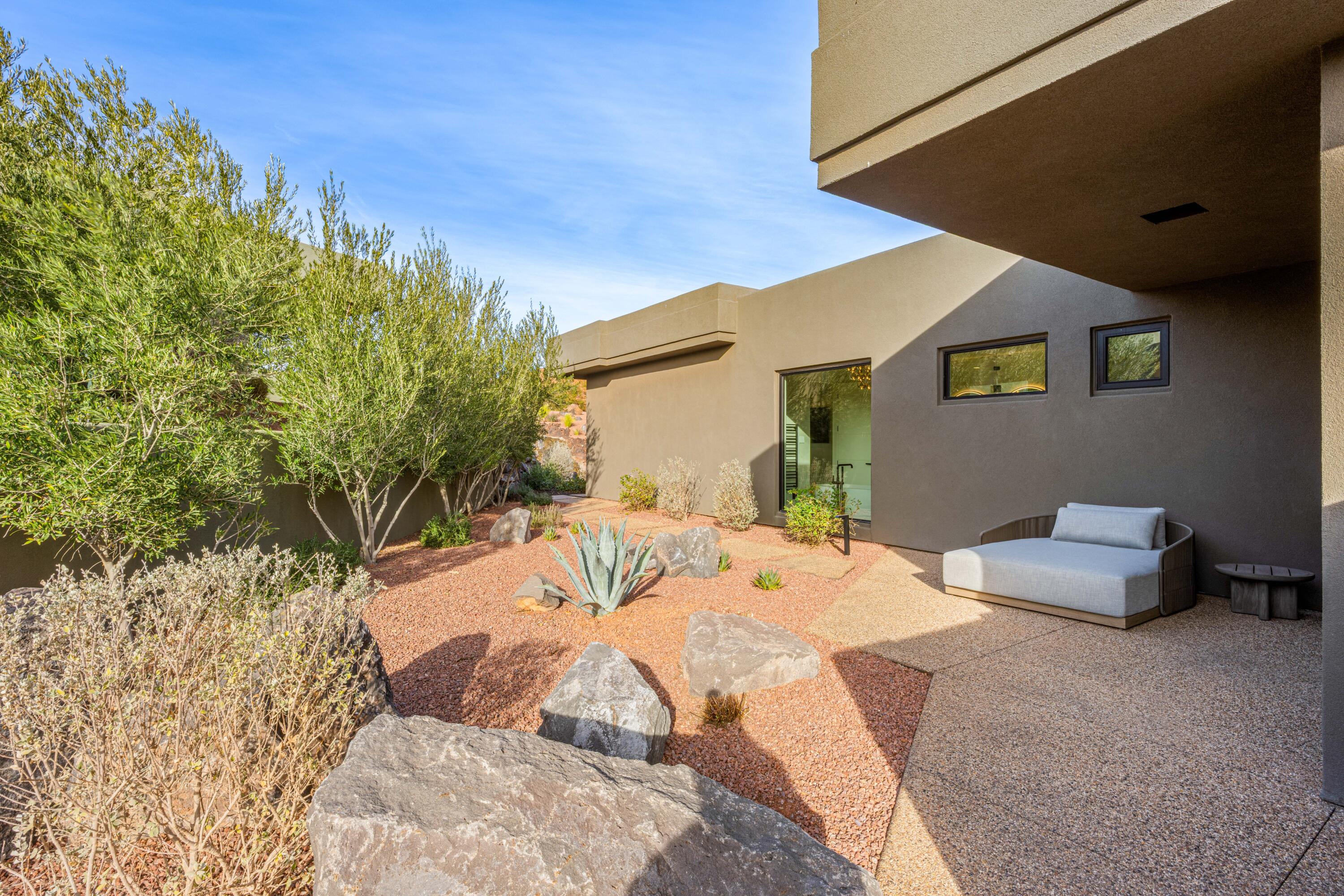 ENTRADA RESERVE AT SNOW CANYON PATIO HOMES - Residential