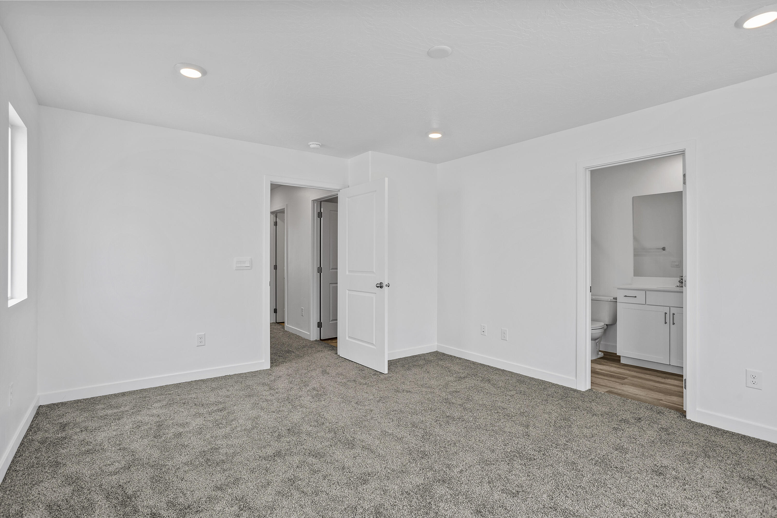 LAVENDER CANYON AT LONG VALLEY - Residential