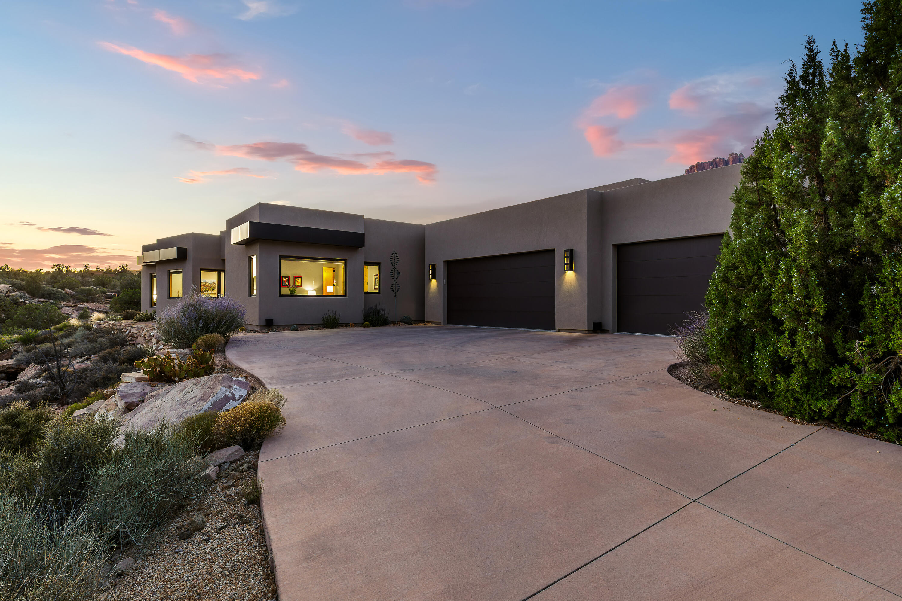 ANASAZI PLATEAU - Residential