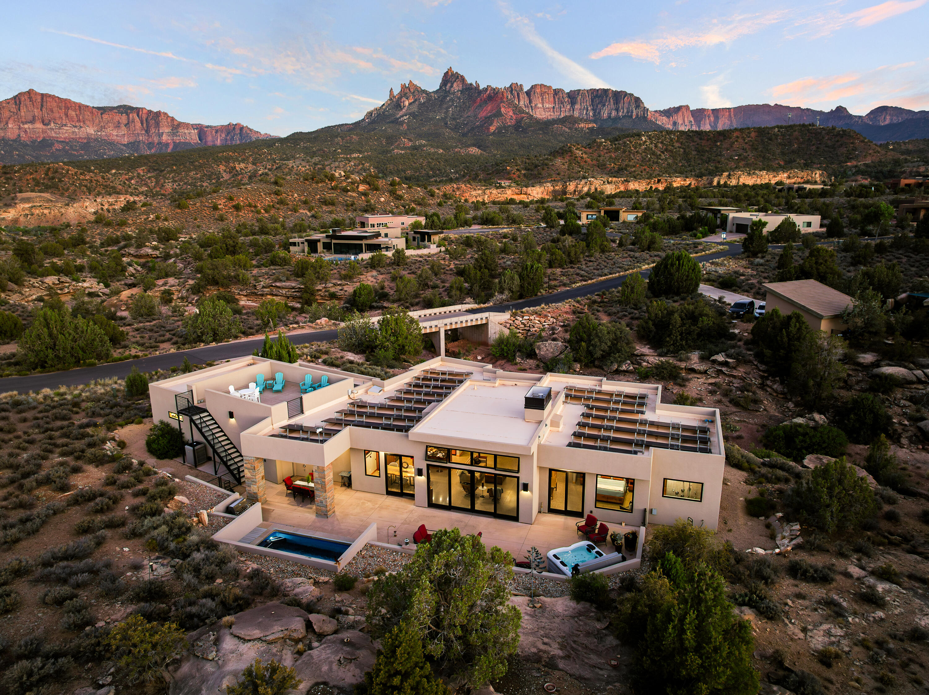 ANASAZI PLATEAU - Residential