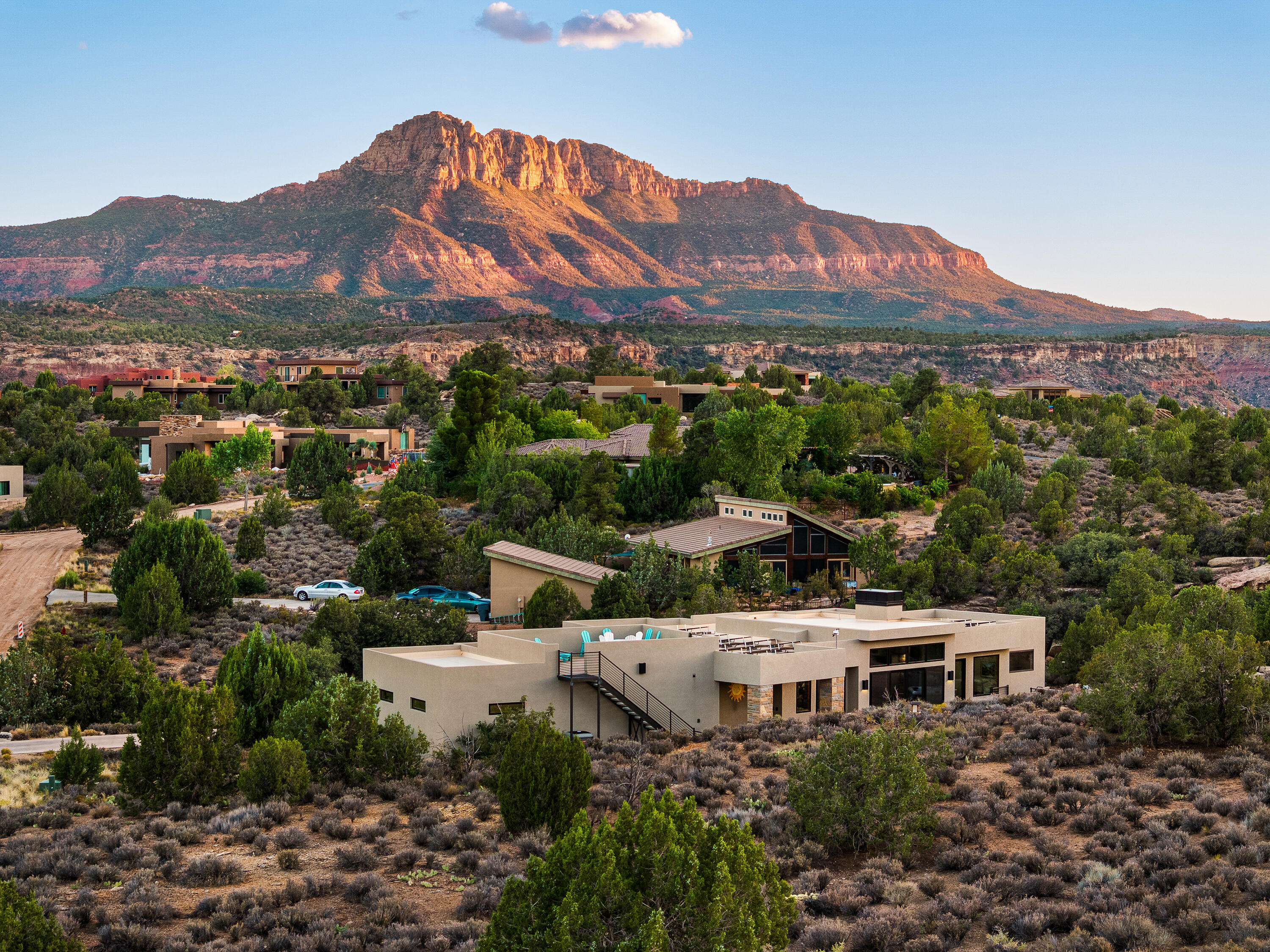 ANASAZI PLATEAU - Residential