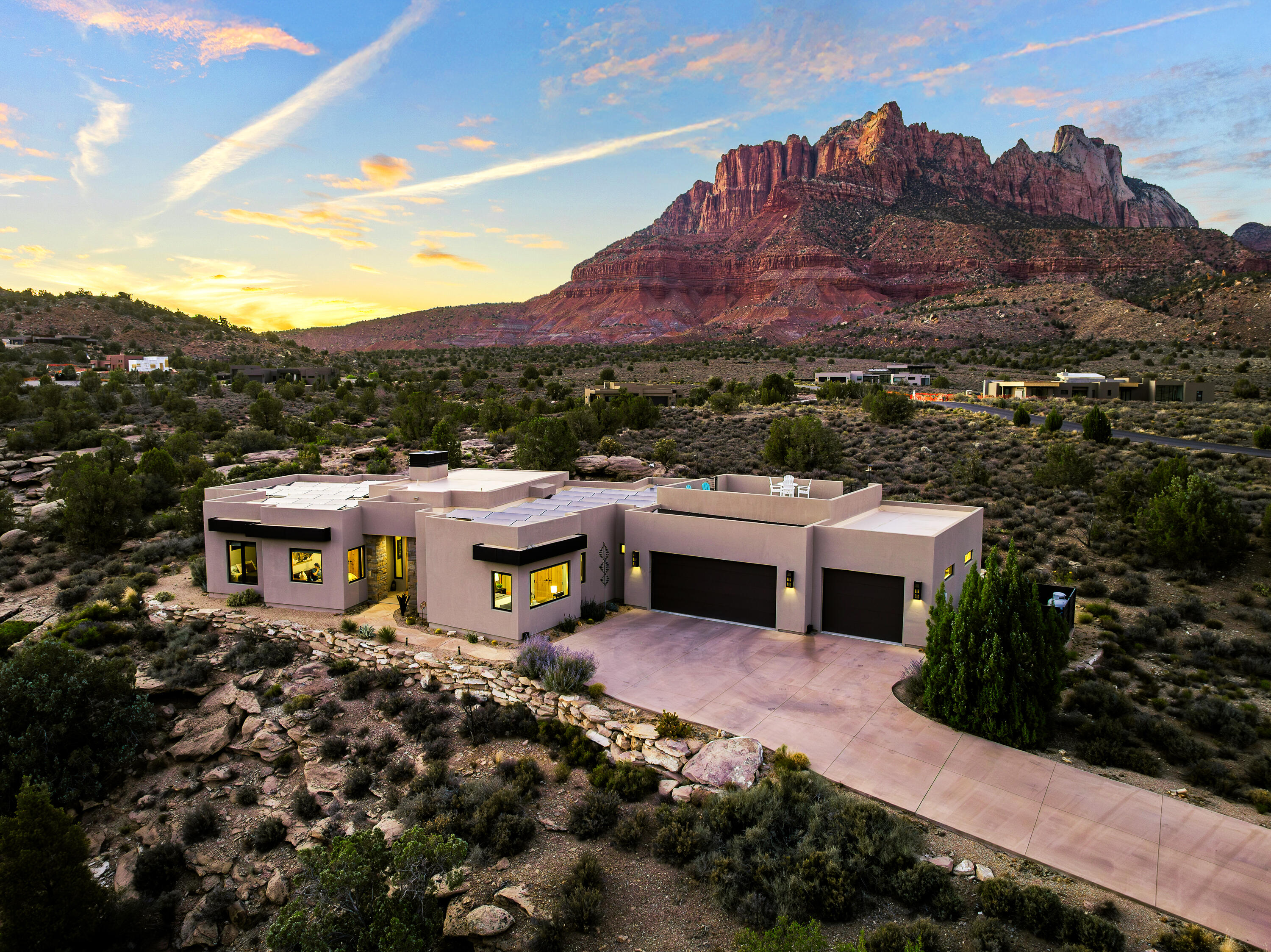ANASAZI PLATEAU - Residential