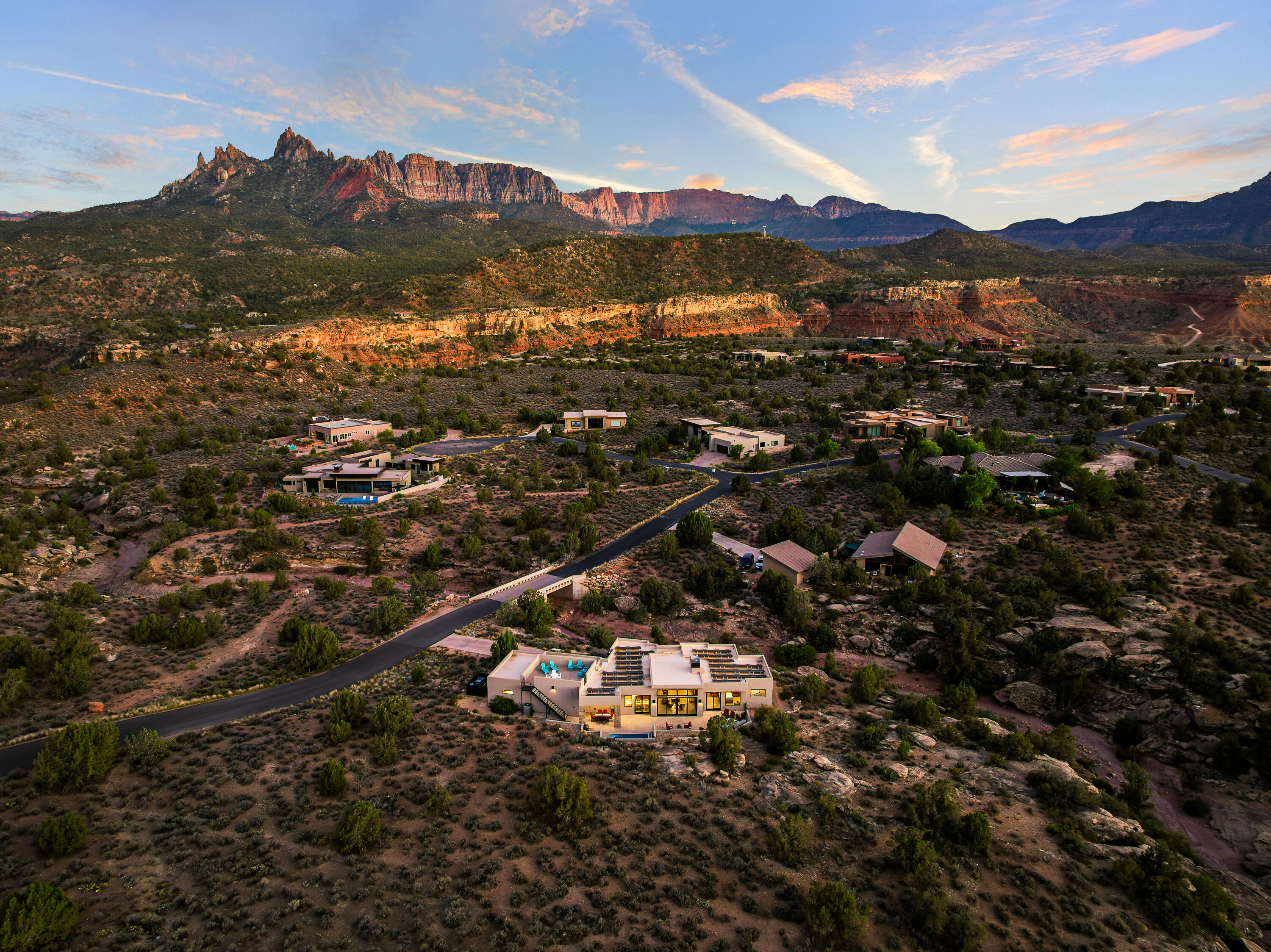 ANASAZI PLATEAU - Residential