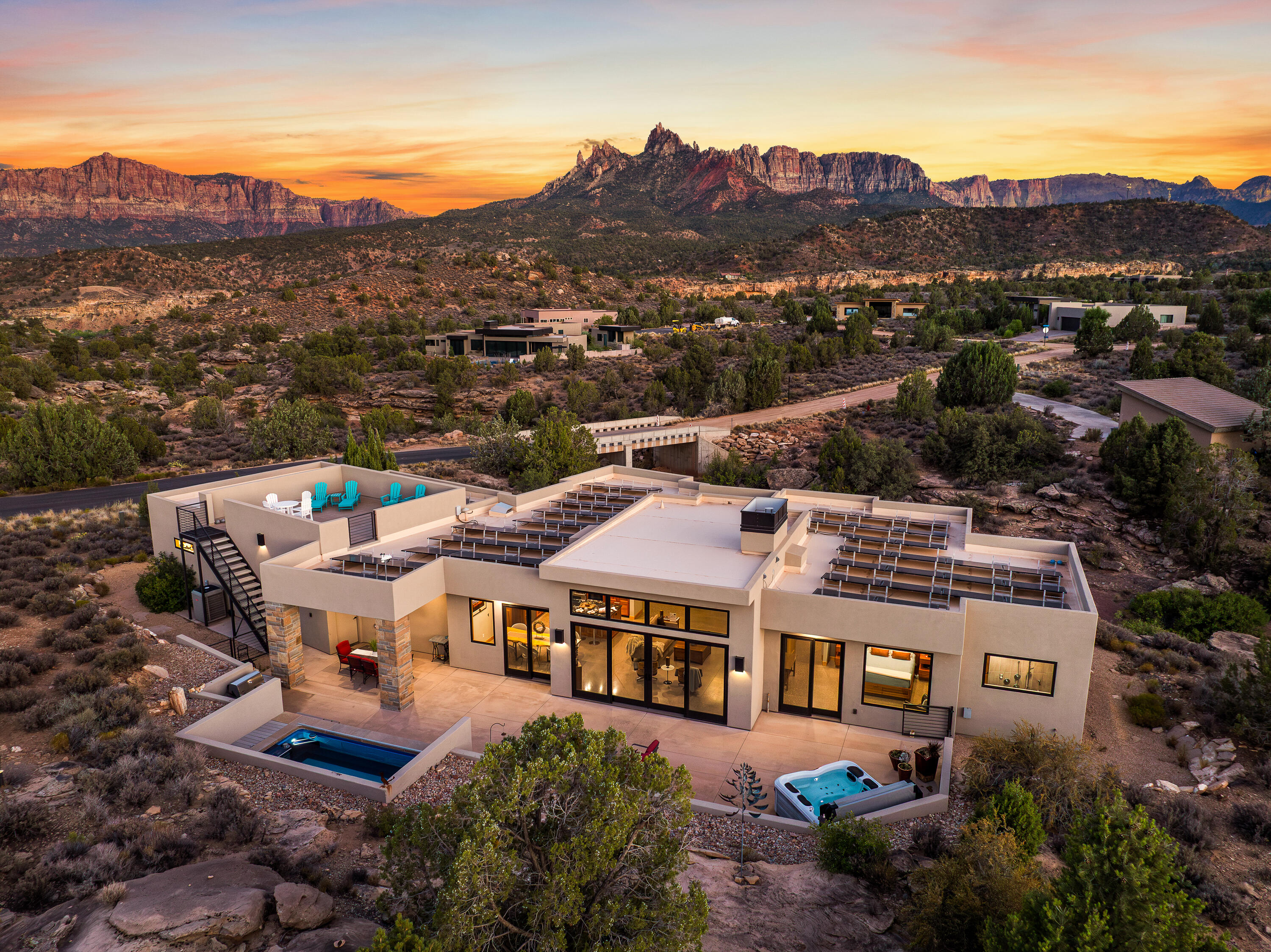 ANASAZI PLATEAU - Residential