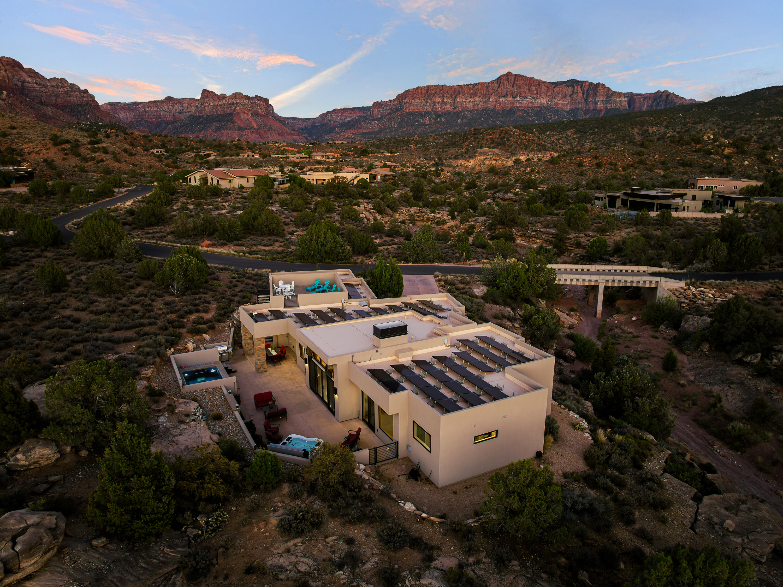 ANASAZI PLATEAU - Residential