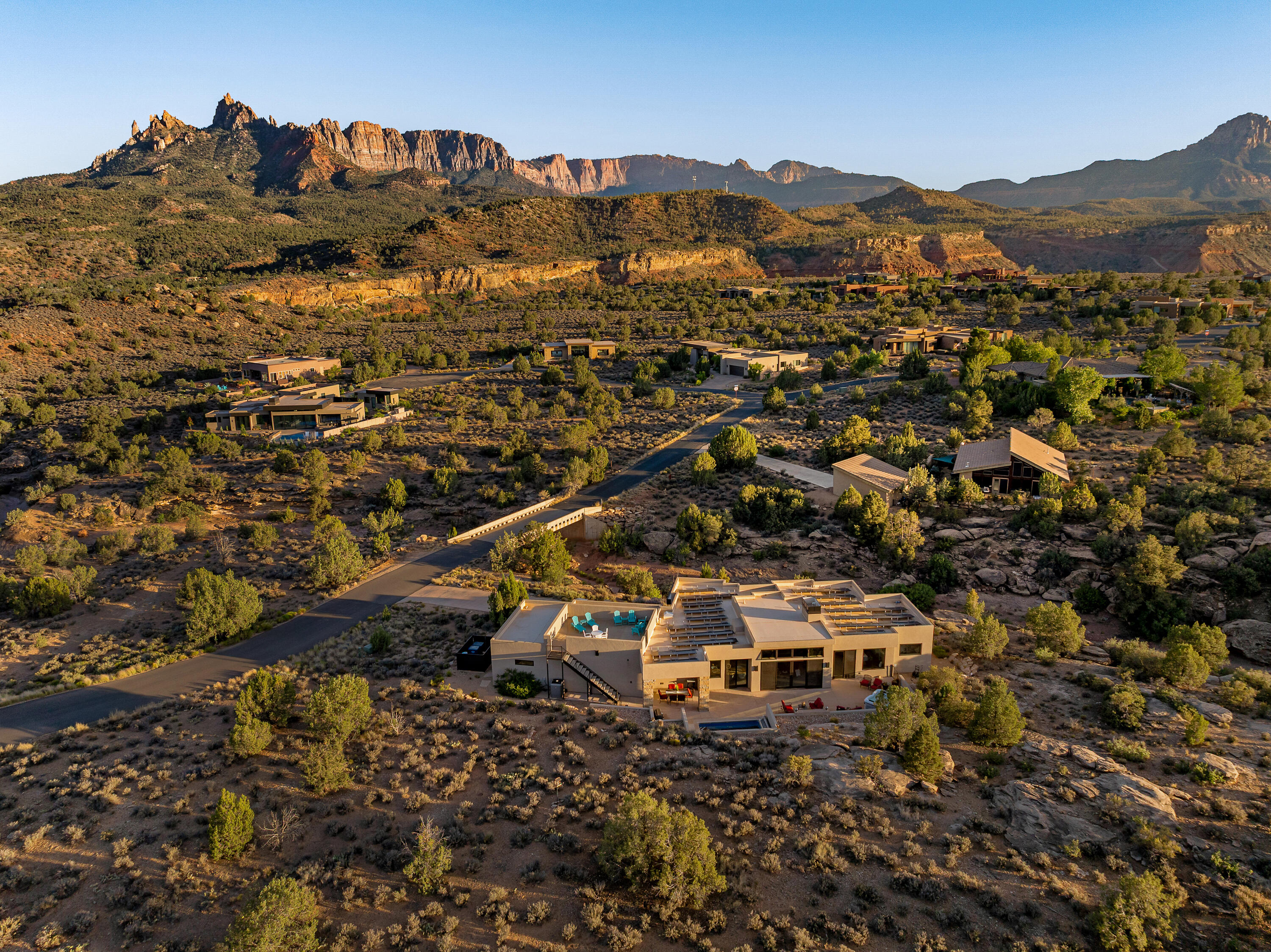 ANASAZI PLATEAU - Residential
