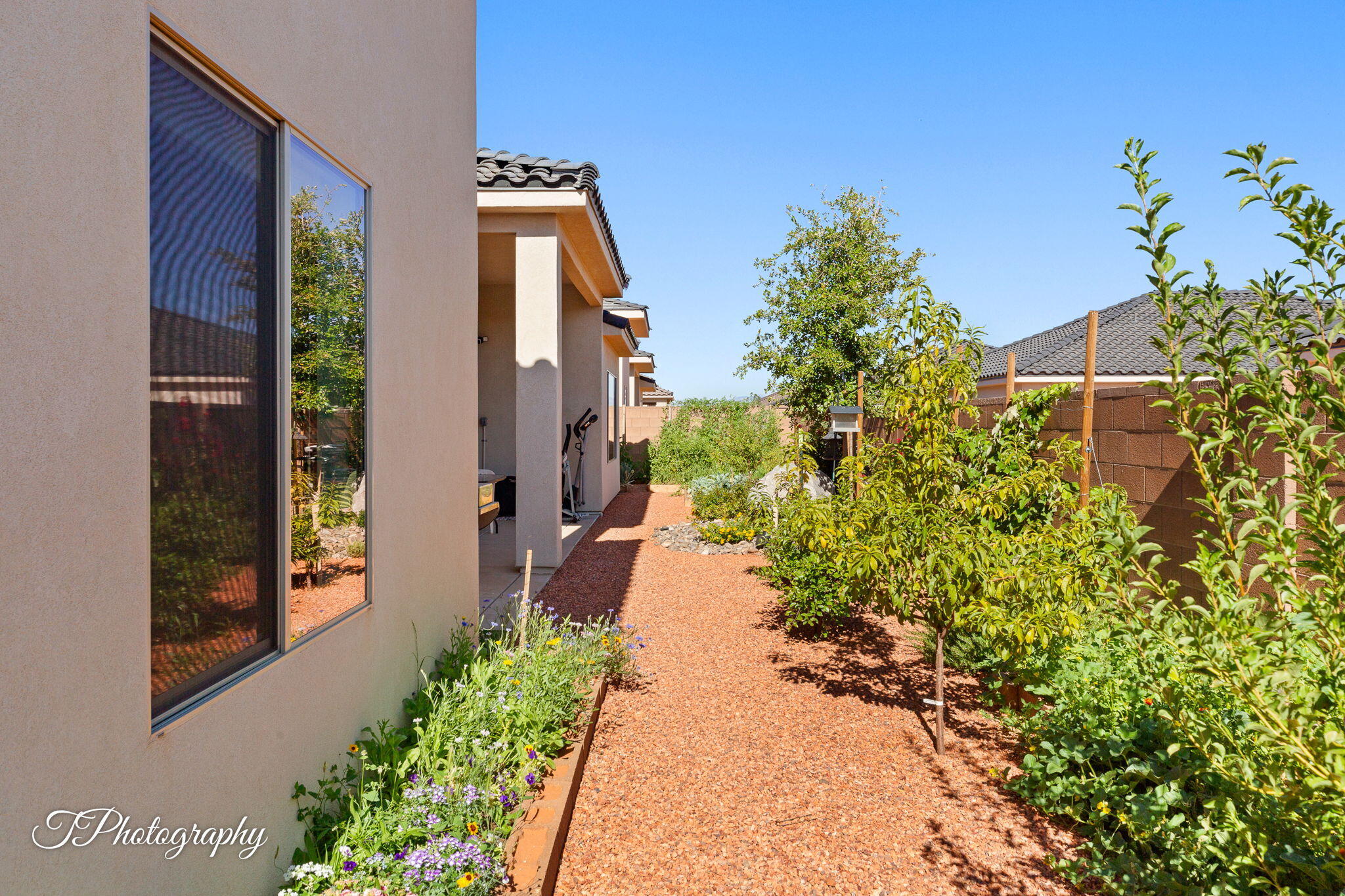 SEDERO AT DESERT SANDS - Residential