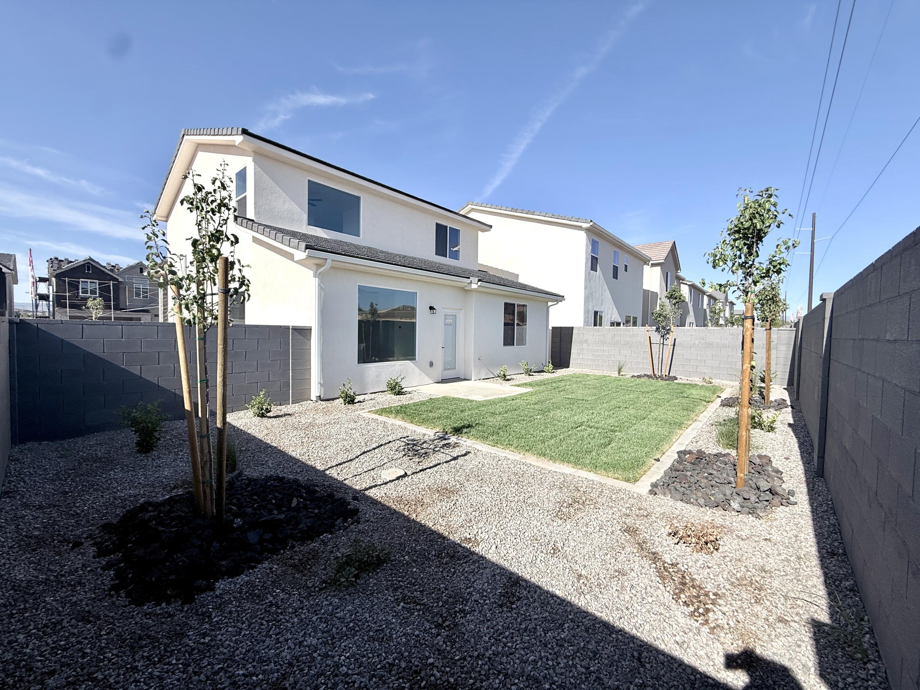 SUNIVA - Residential