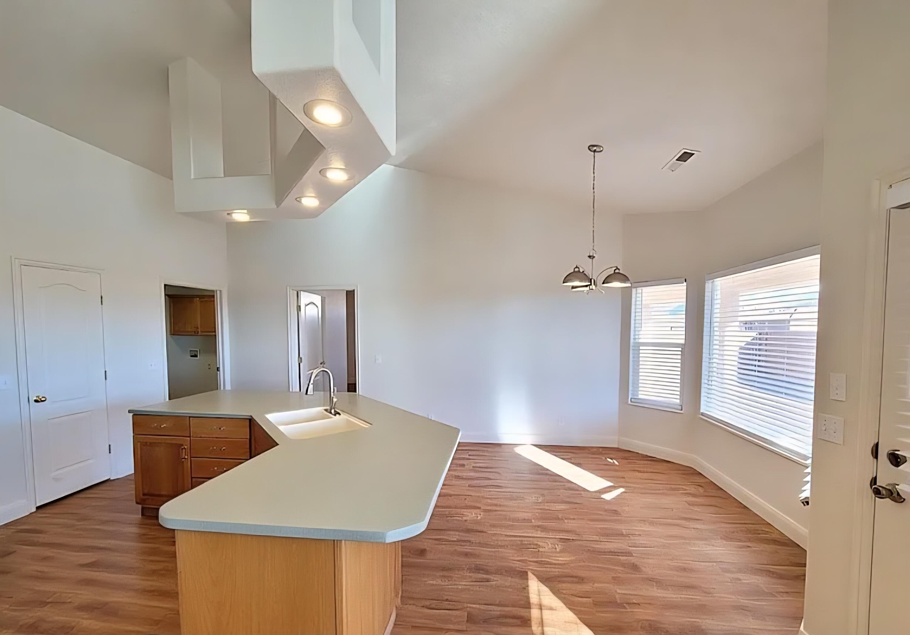 HERITAGE ESTATES - Residential