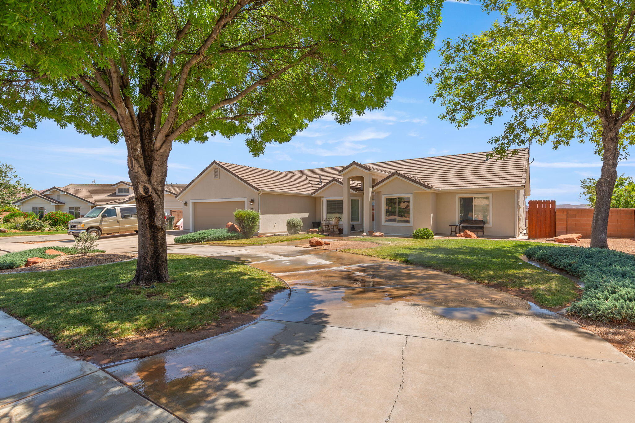 HERITAGE ESTATES - Residential