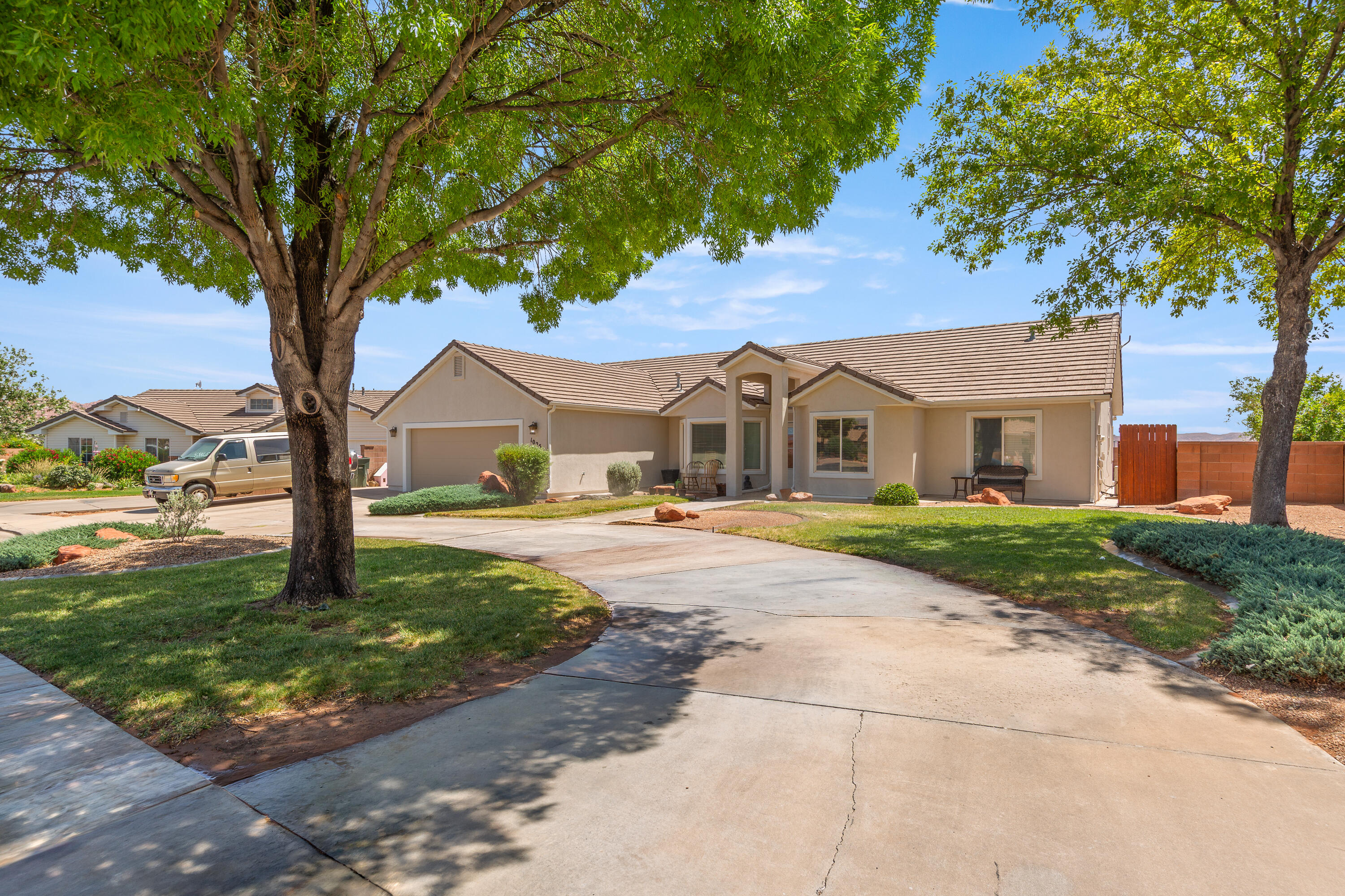 HERITAGE ESTATES - Residential