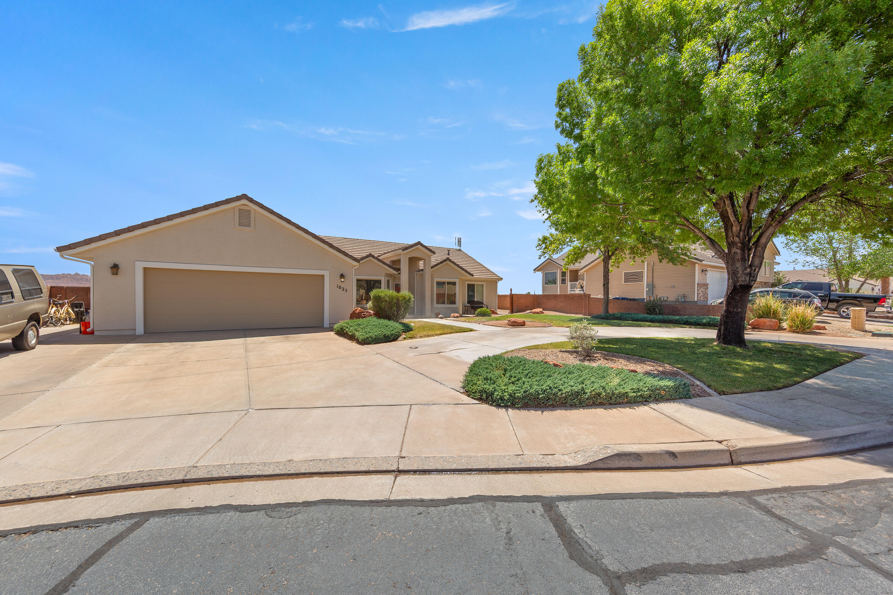 HERITAGE ESTATES - Residential