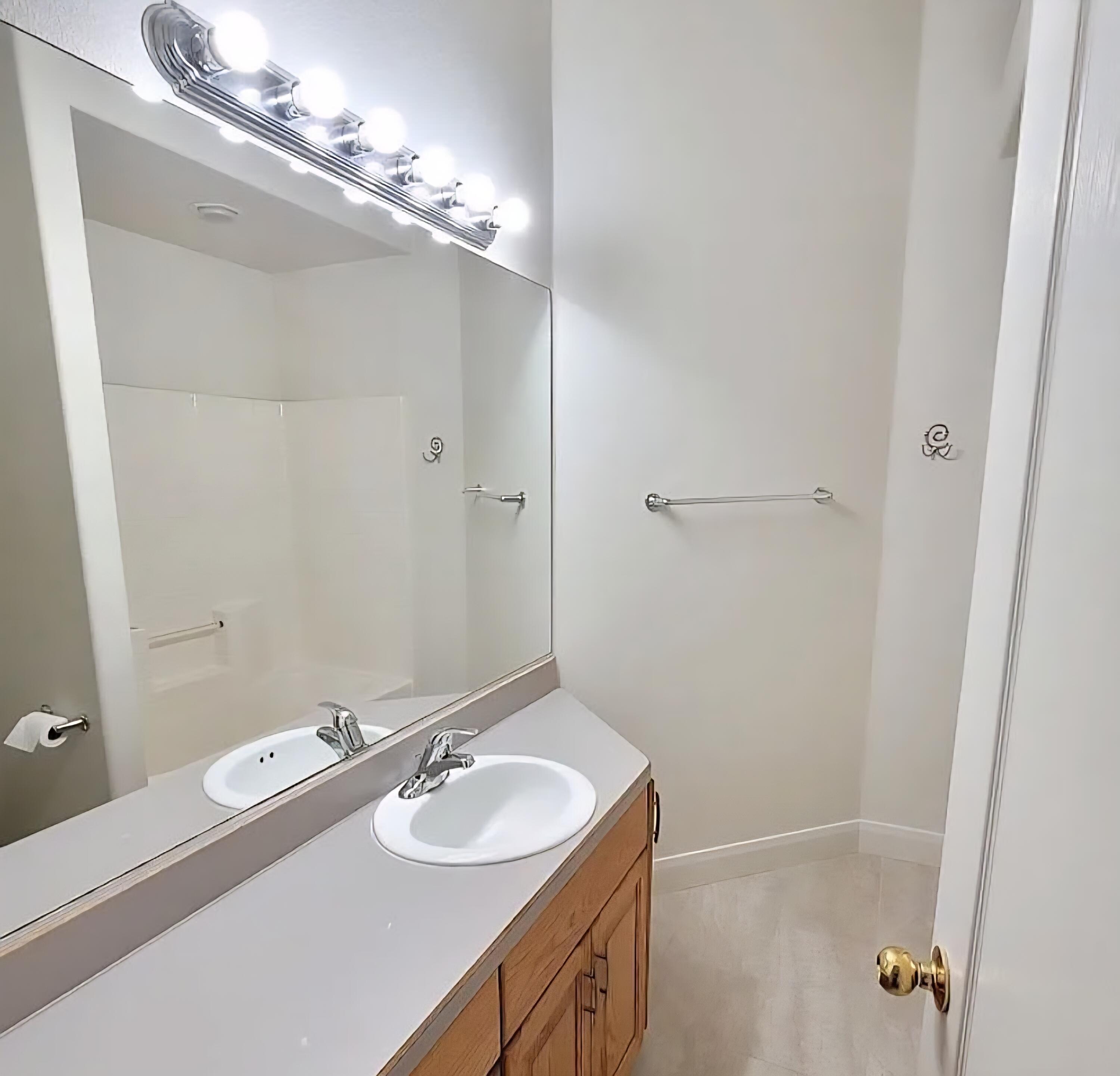 HERITAGE ESTATES - Residential