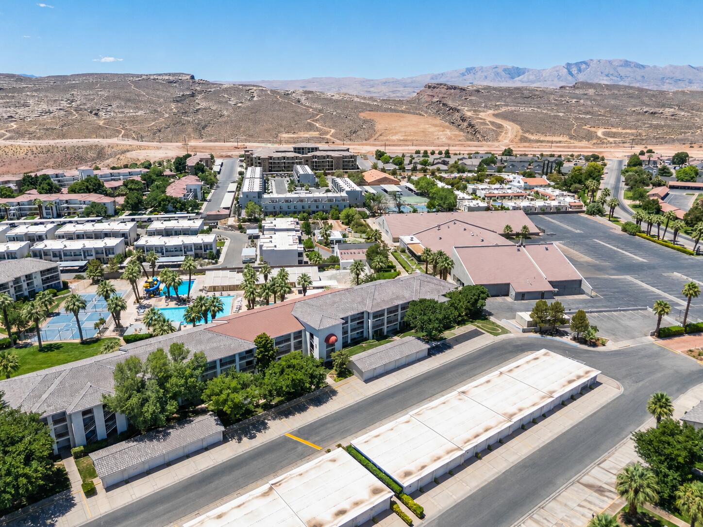 LAS PALMAS RESORT CONDOS - Residential