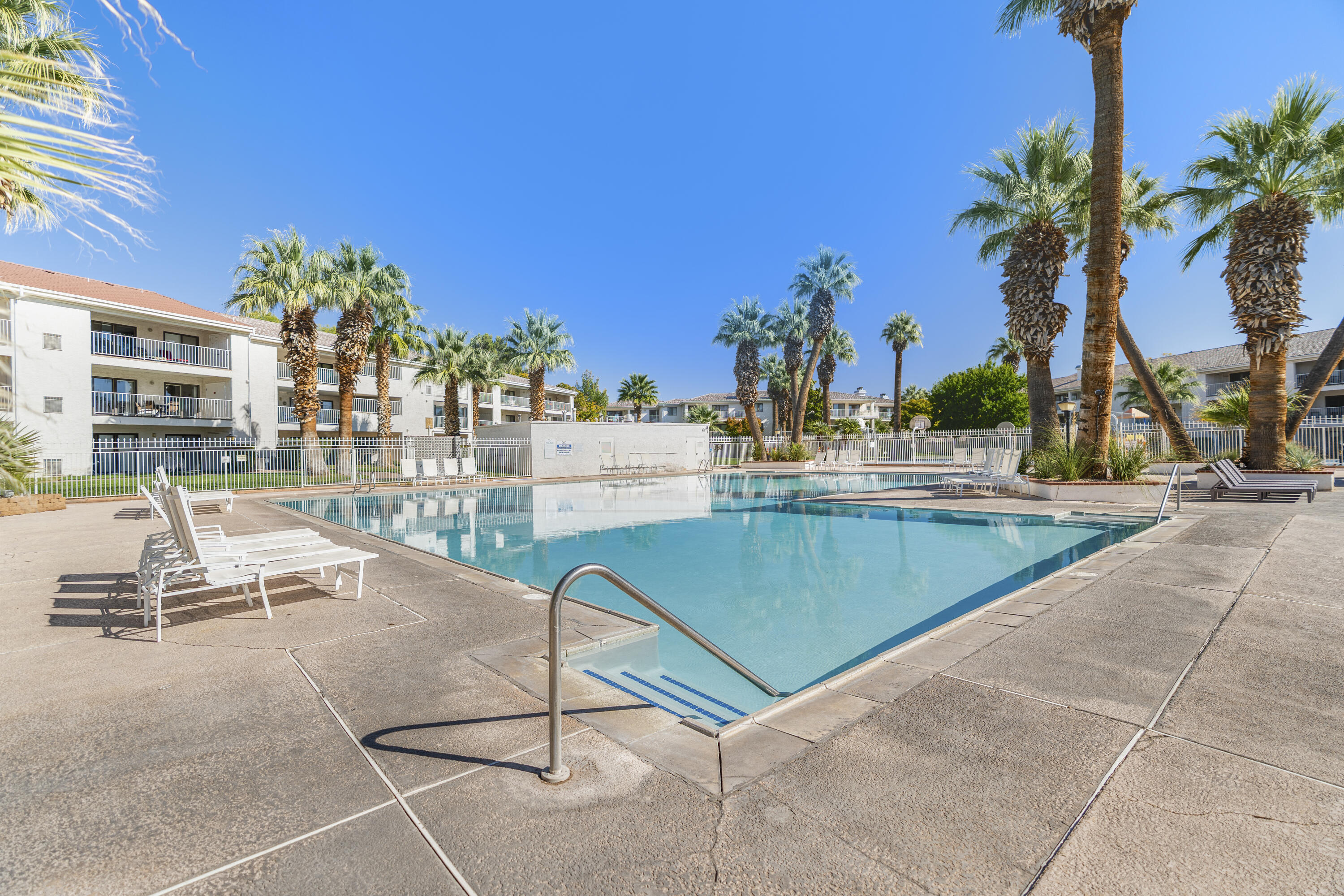 LAS PALMAS RESORT CONDOS - Residential
