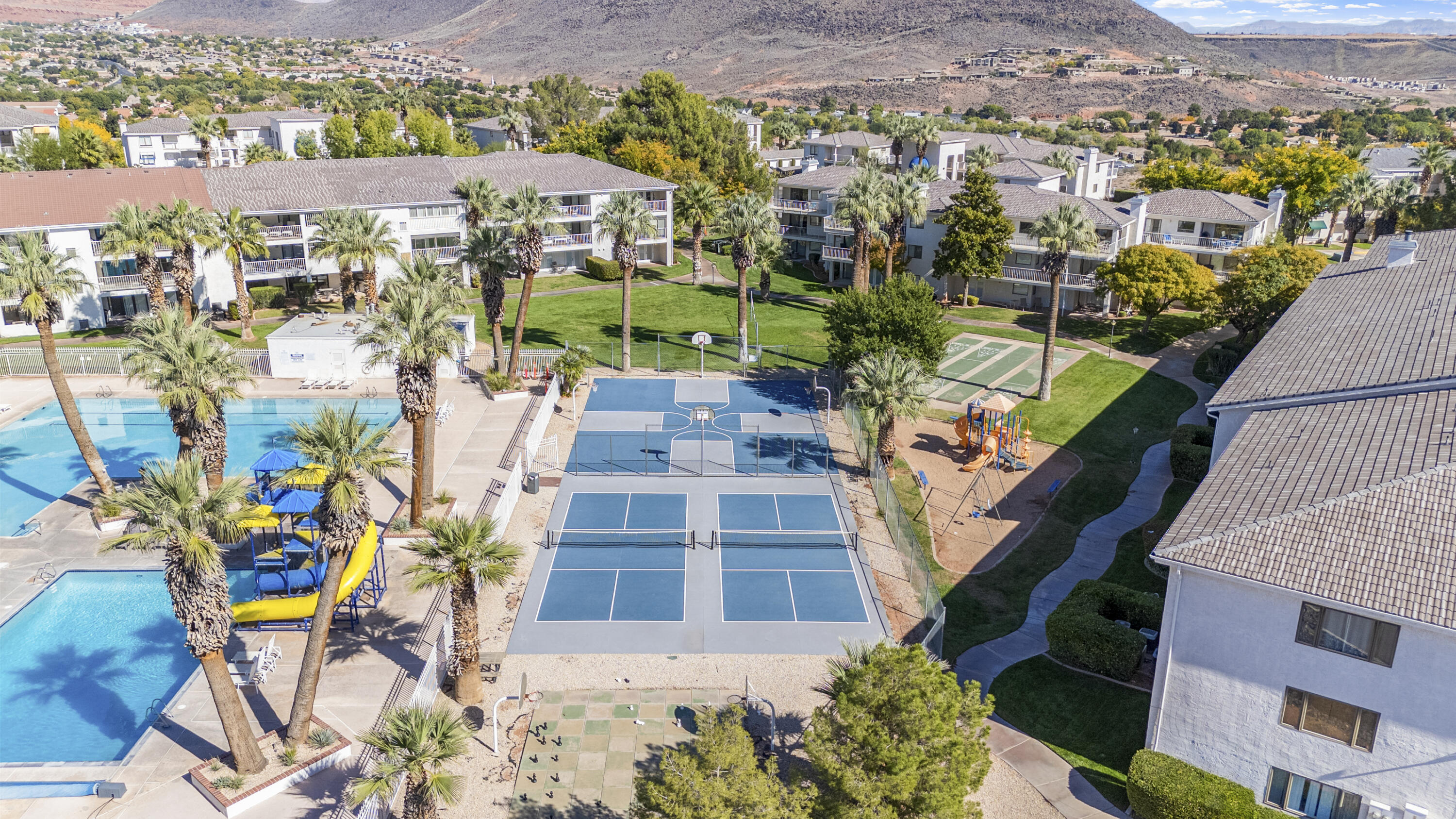 LAS PALMAS RESORT CONDOS - Residential