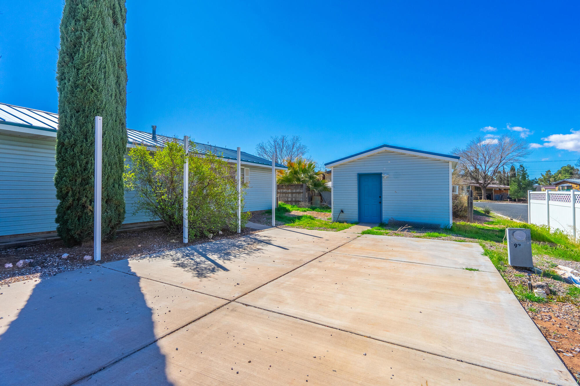 QUAIL LAKE ESTATES - Residential