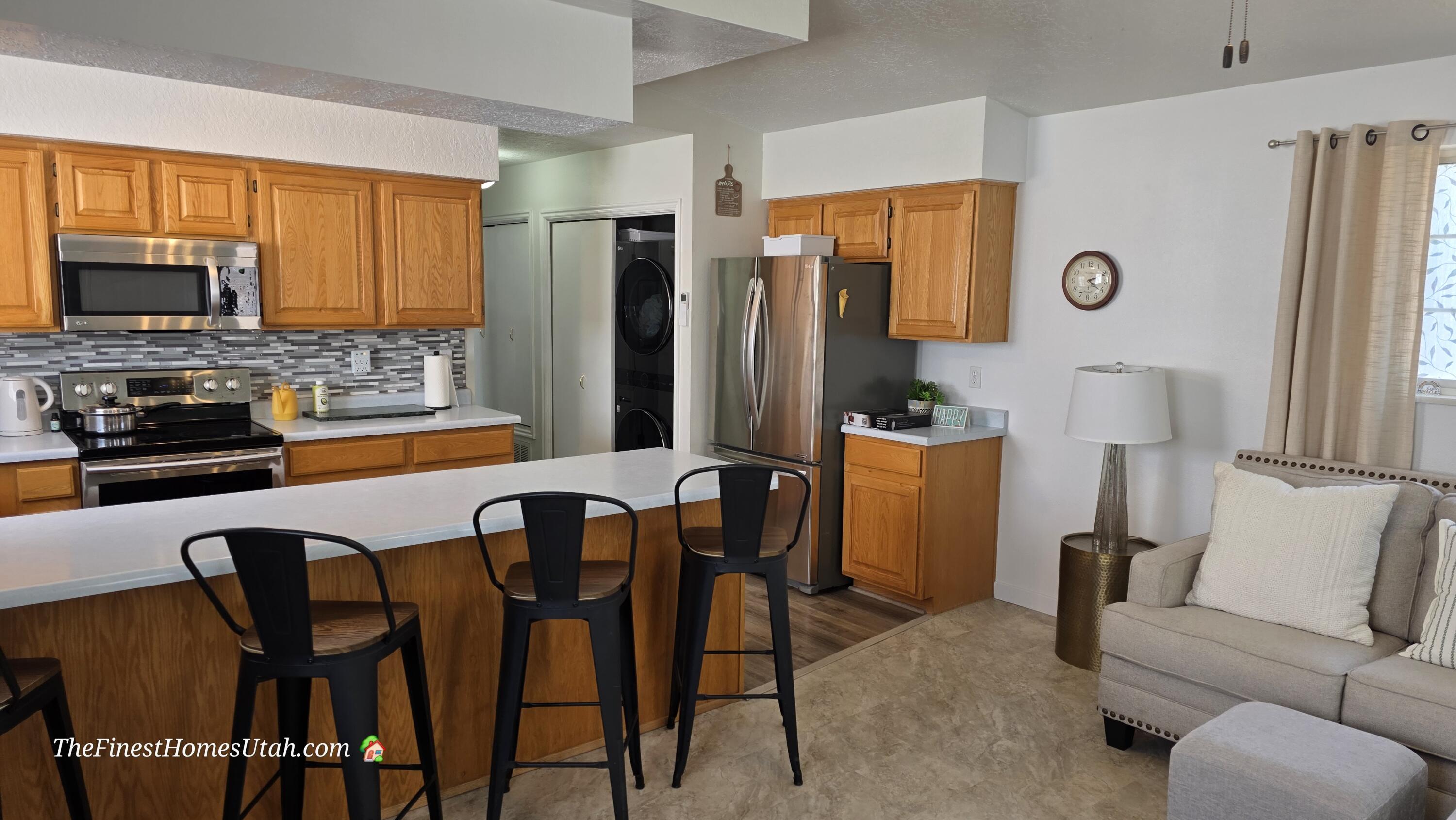 QUAIL LAKE ESTATES - Residential