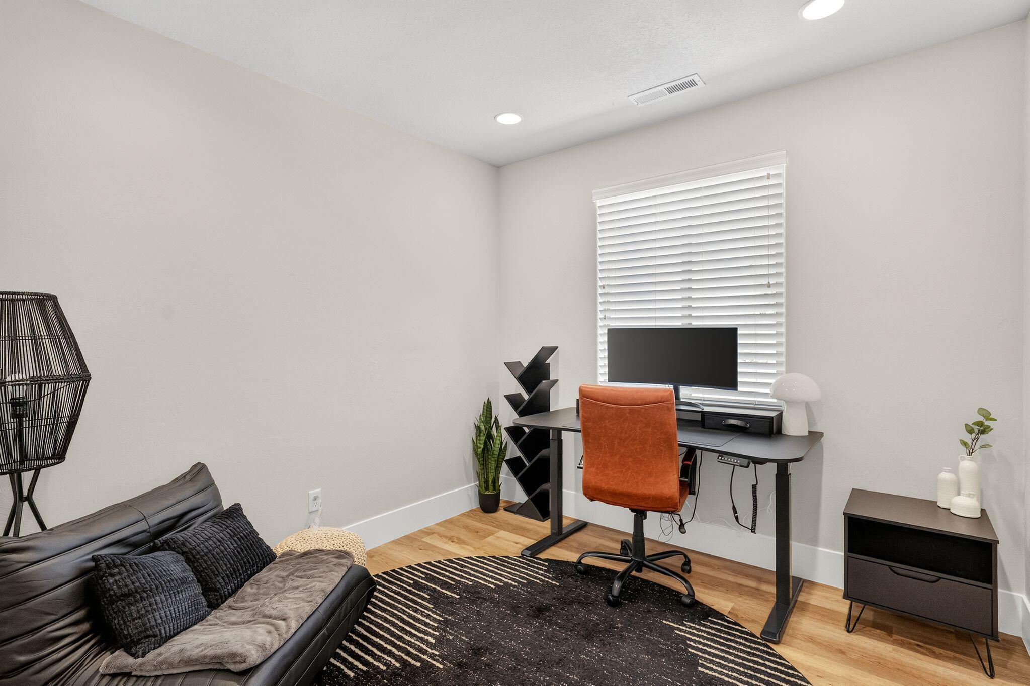 HIGHLAND PARK AT THE CORAL CANYON - Residential