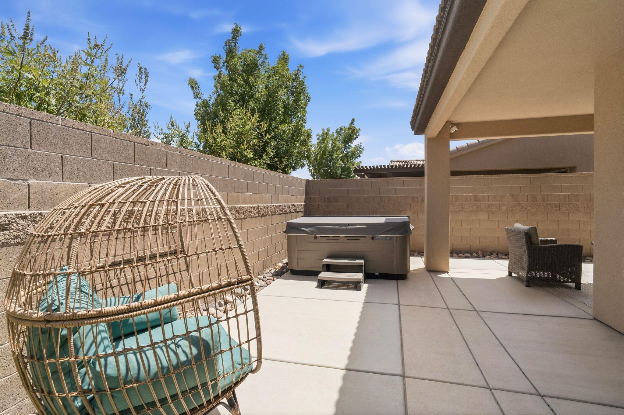 HIGHLAND PARK AT THE CORAL CANYON - Residential
