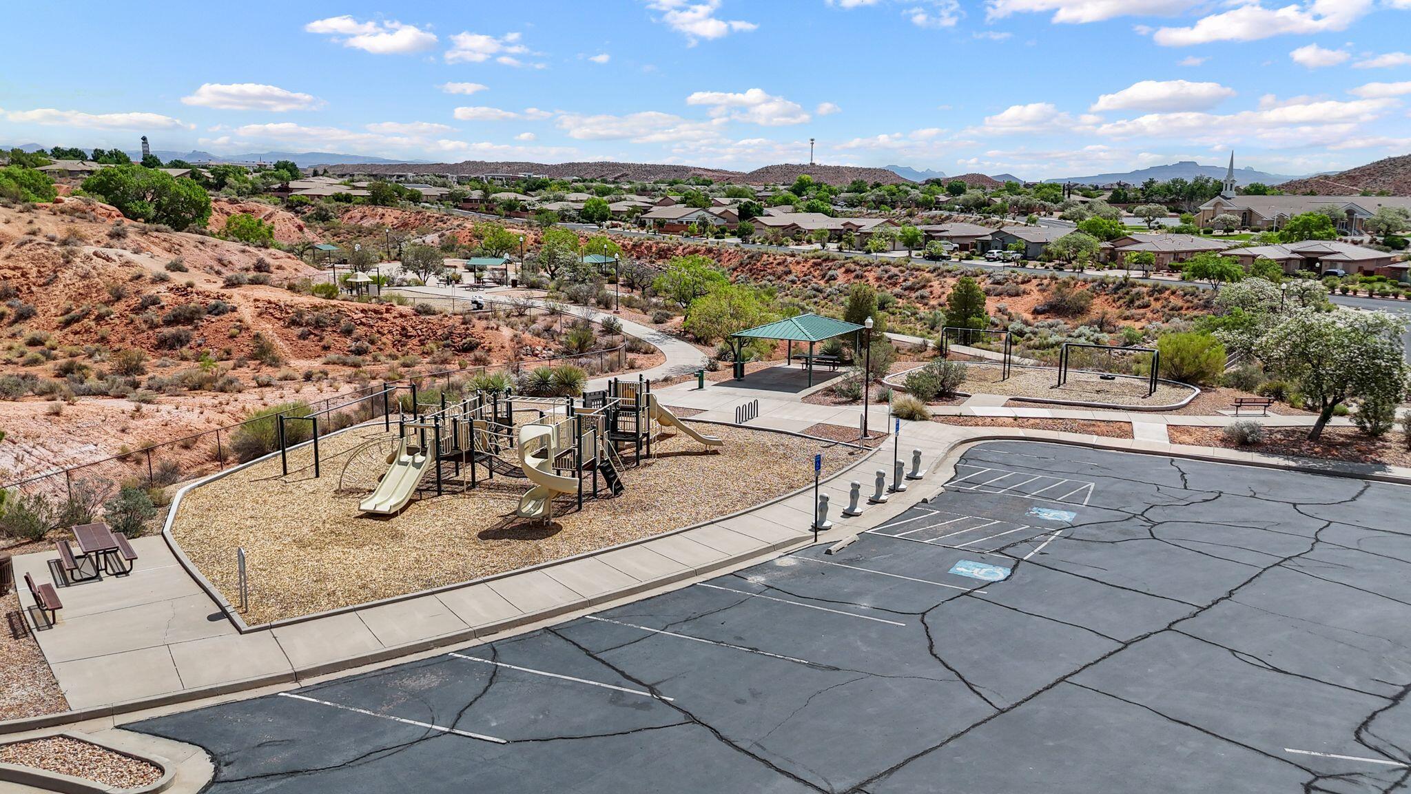 HIGHLAND PARK AT THE CORAL CANYON - Residential