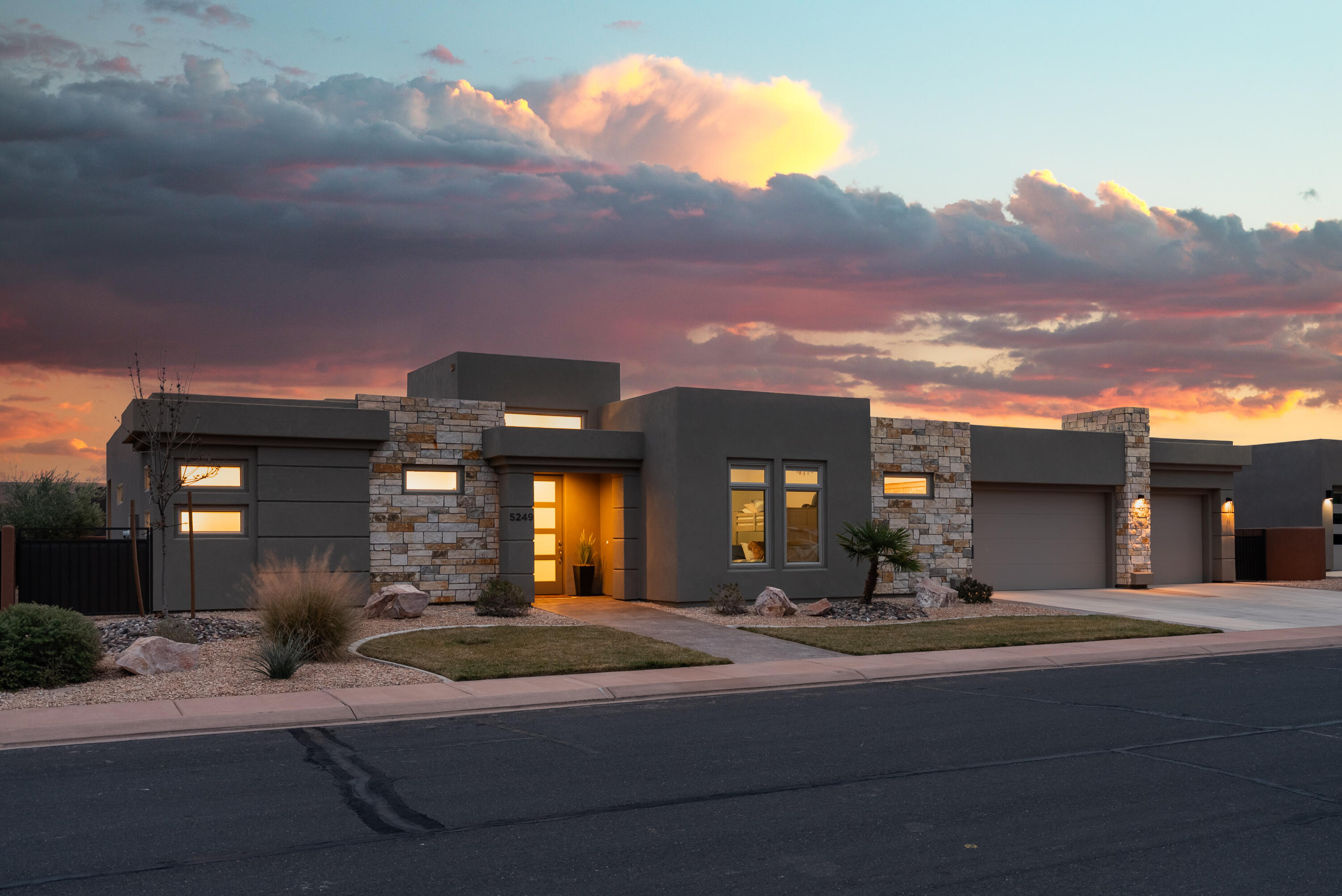 DUNES AT SAND HOLLOW RESORT - Residential