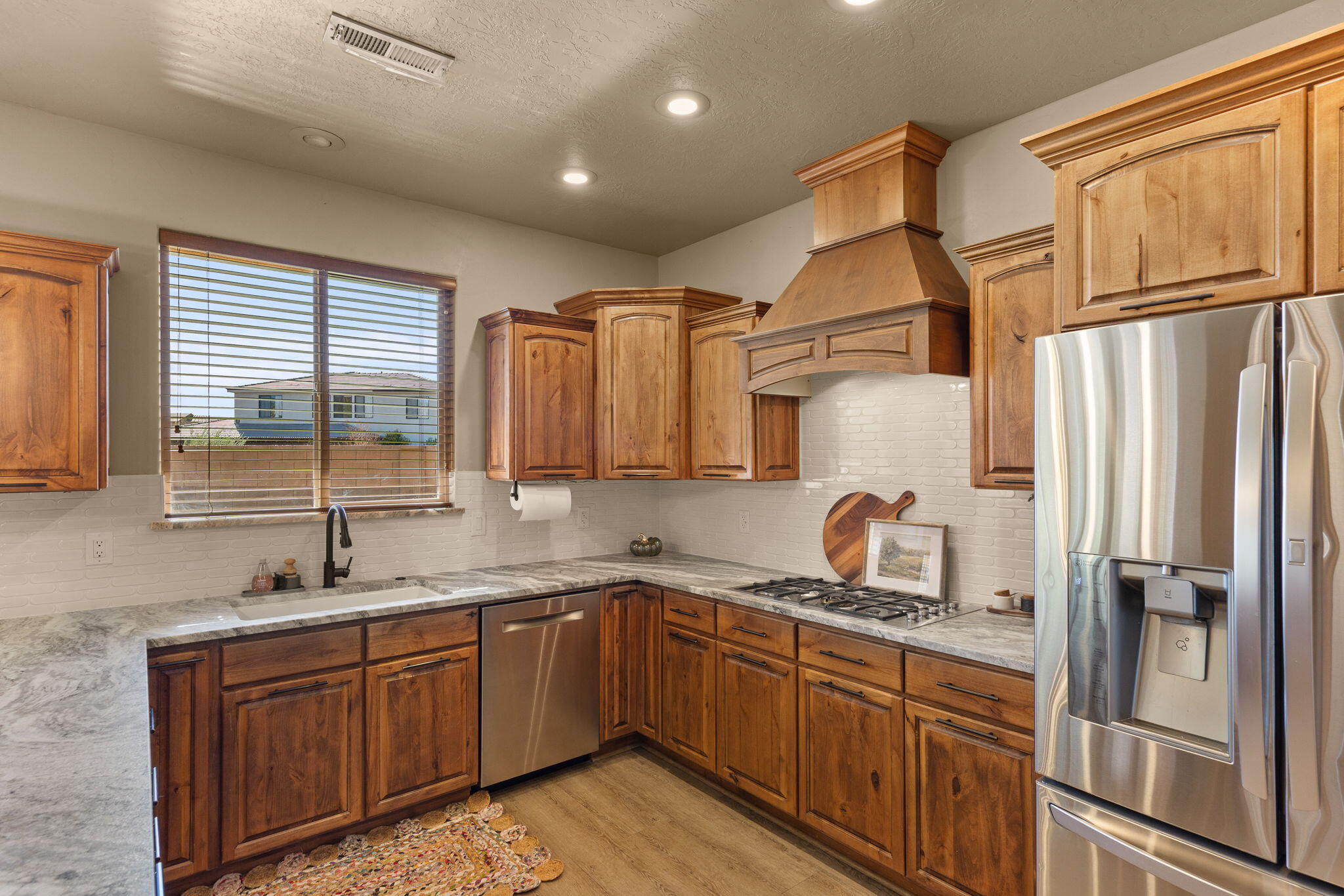 JEDORA ESTATES - Residential