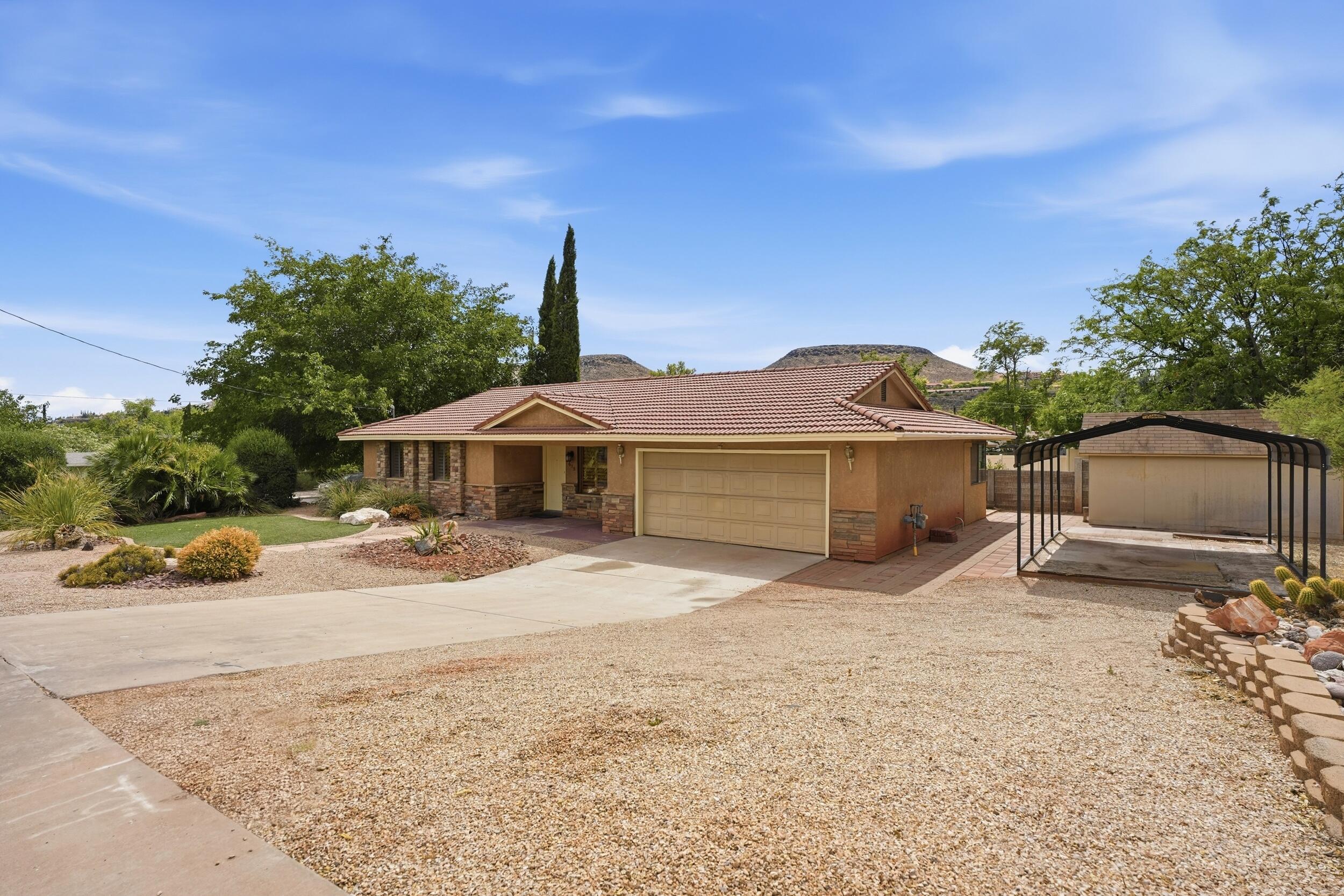 HURRICANE TOWNSITE - Residential