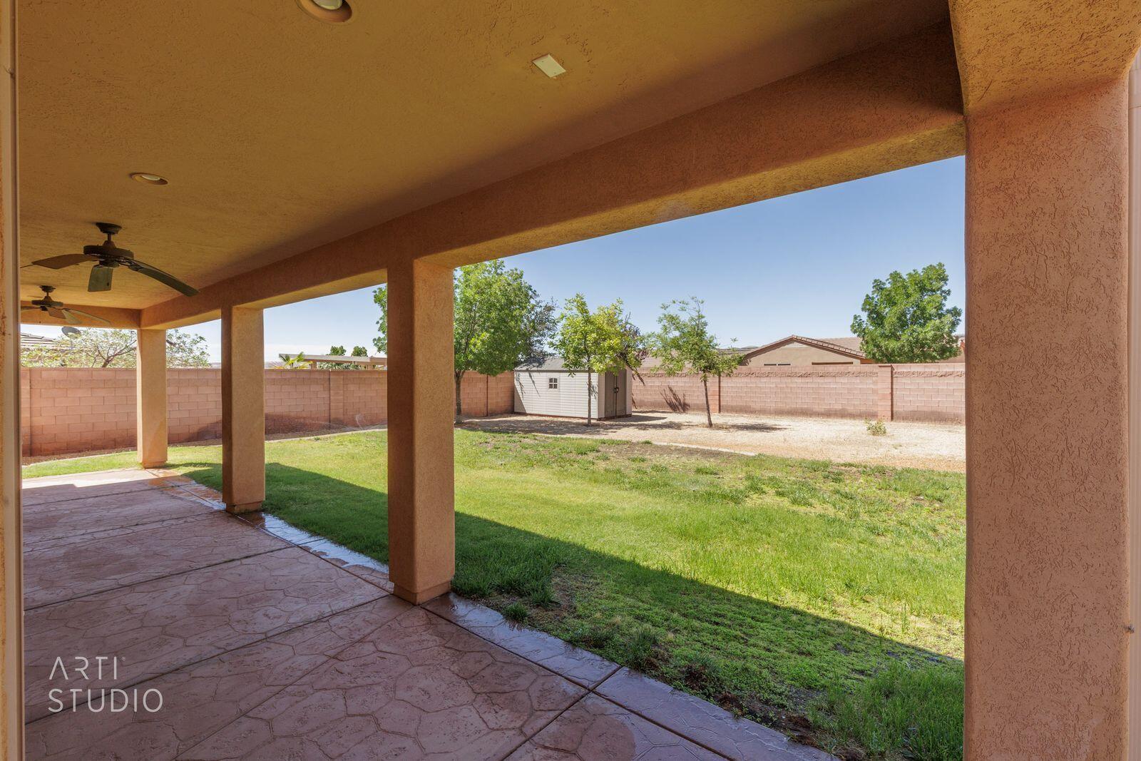 CORAL CANYON - Residential