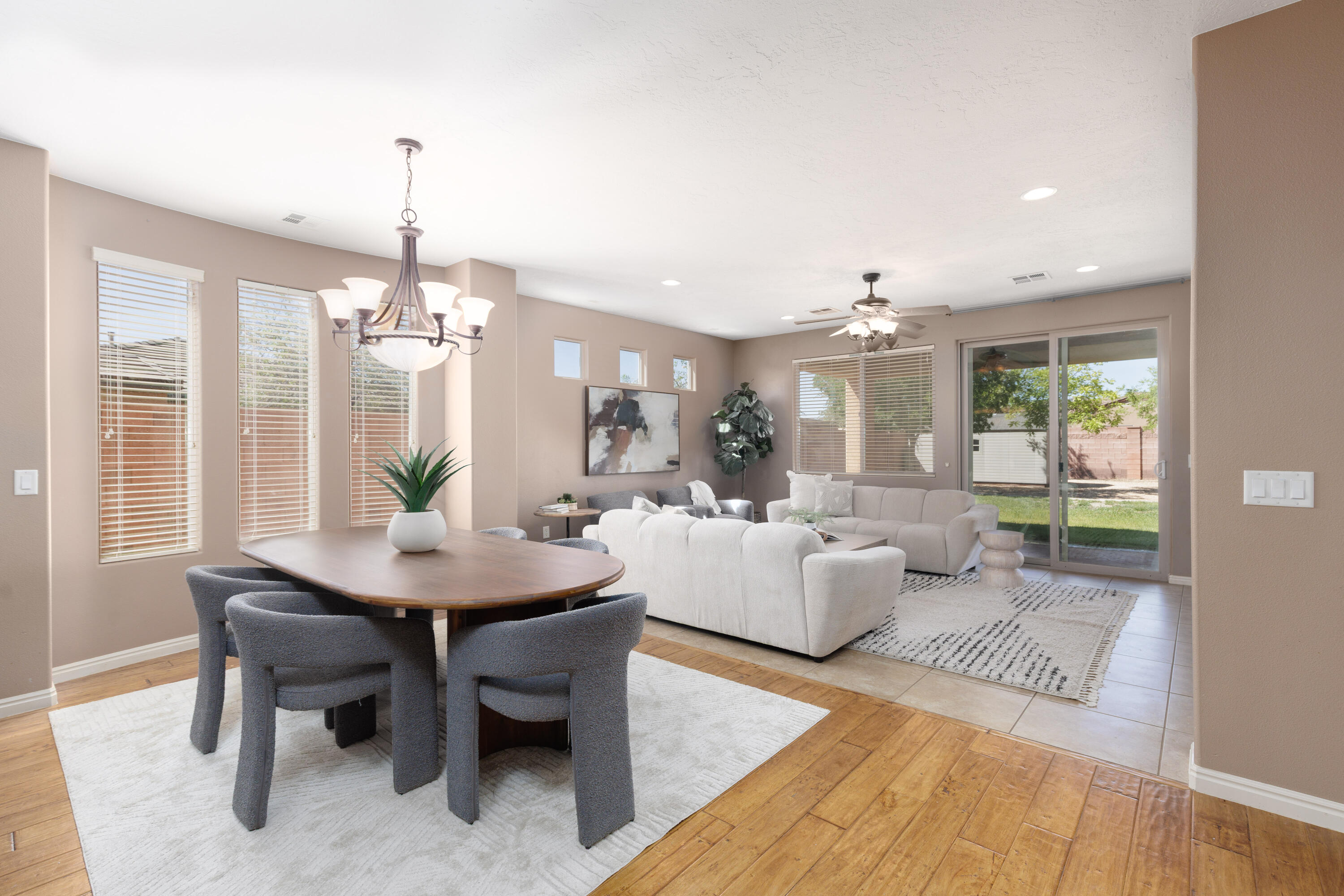 CORAL CANYON - Residential