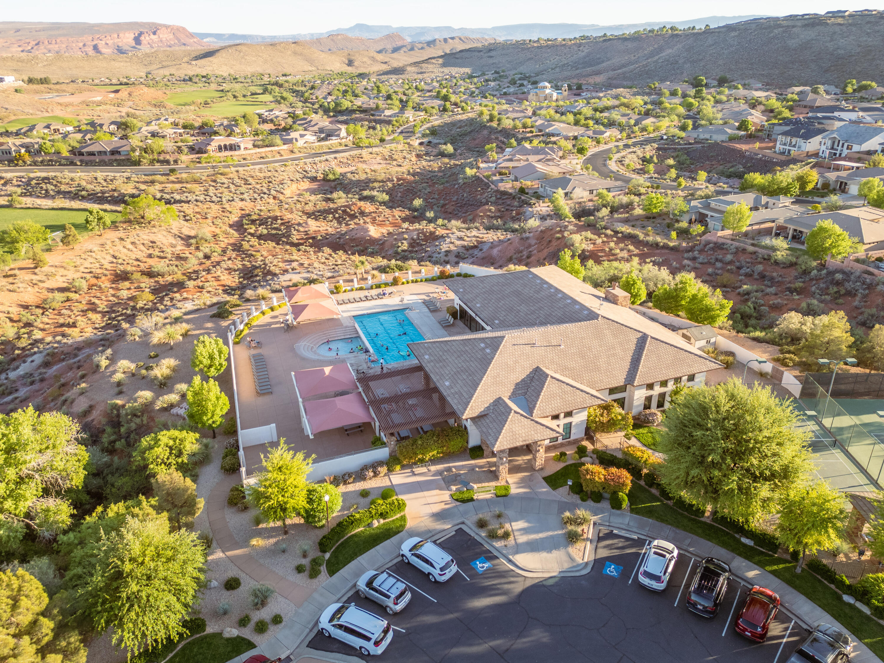 CORAL CANYON - Residential