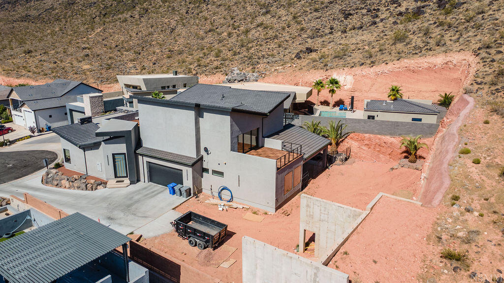 DIXIE SPRINGS - Residential