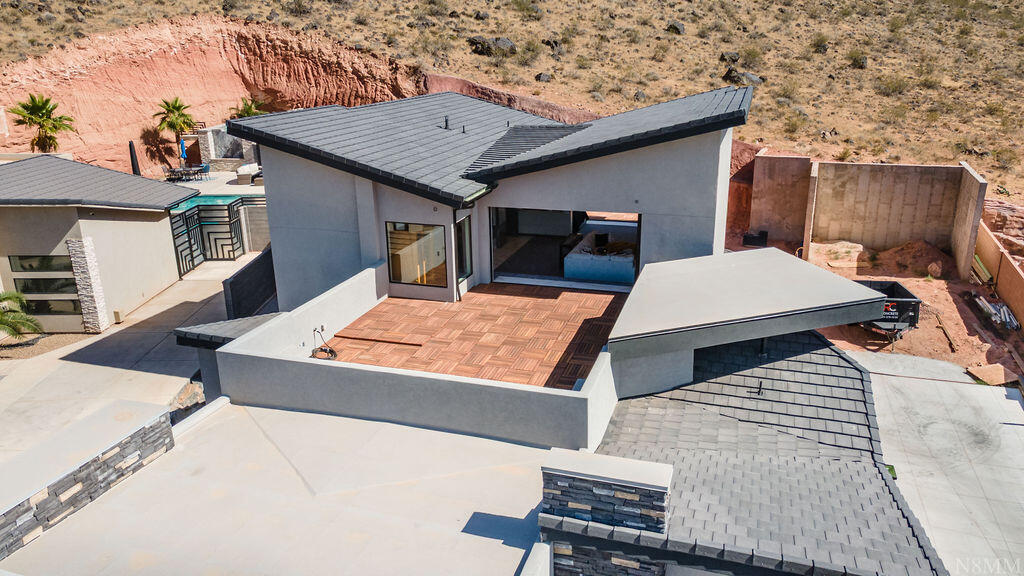 DIXIE SPRINGS - Residential